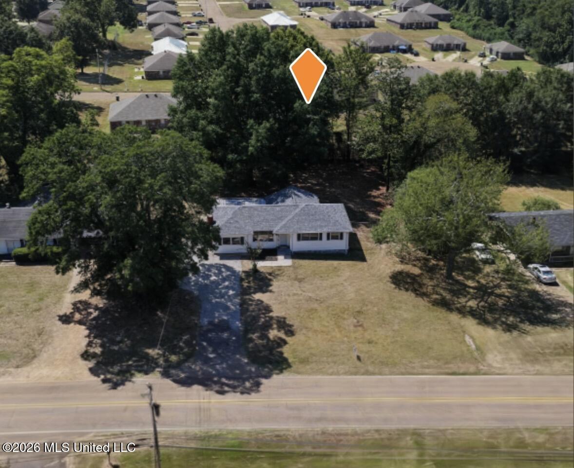 1216 W Main Street Property Photo 40