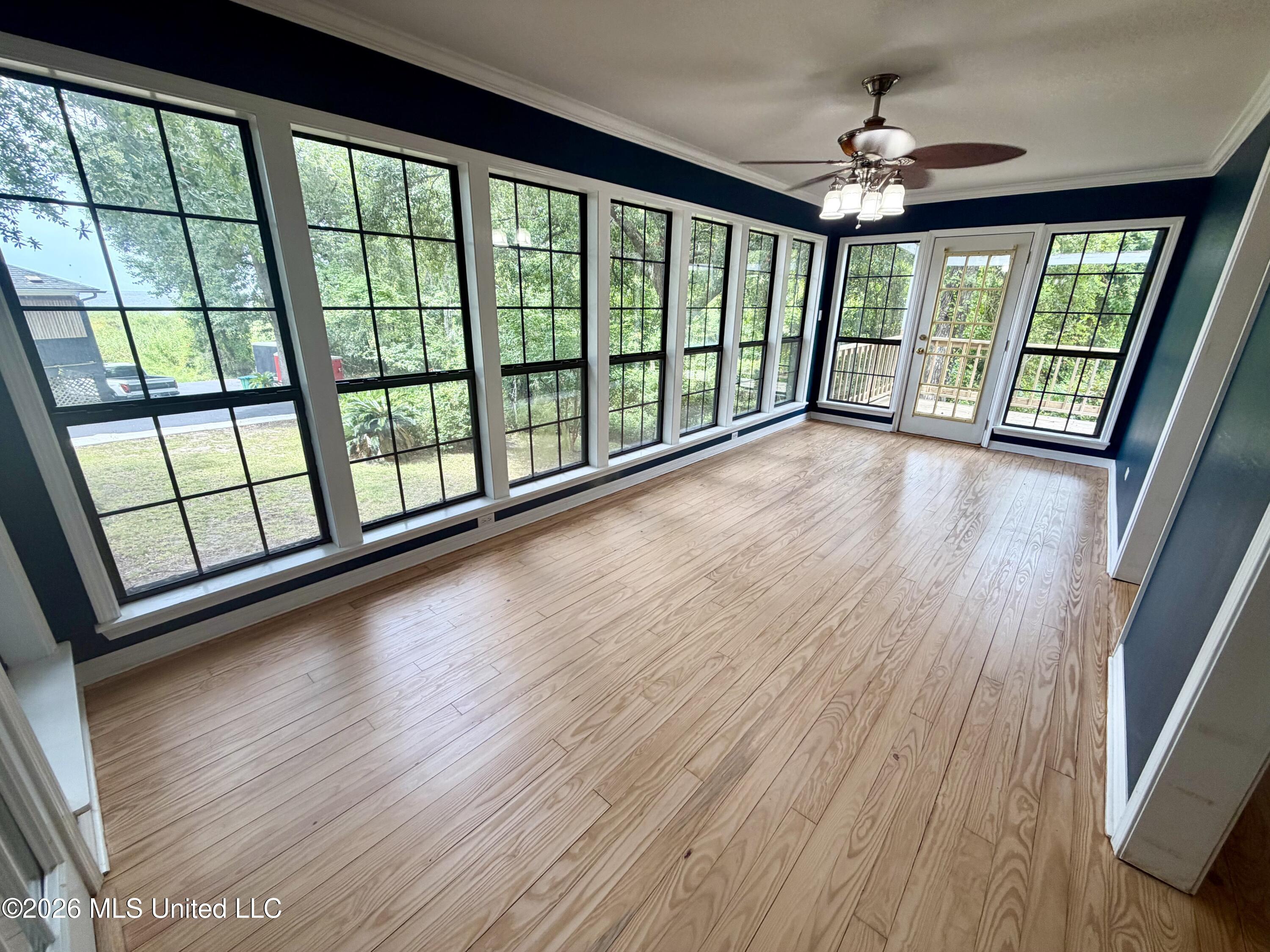 1523 Albacore Drive Property Photo 12