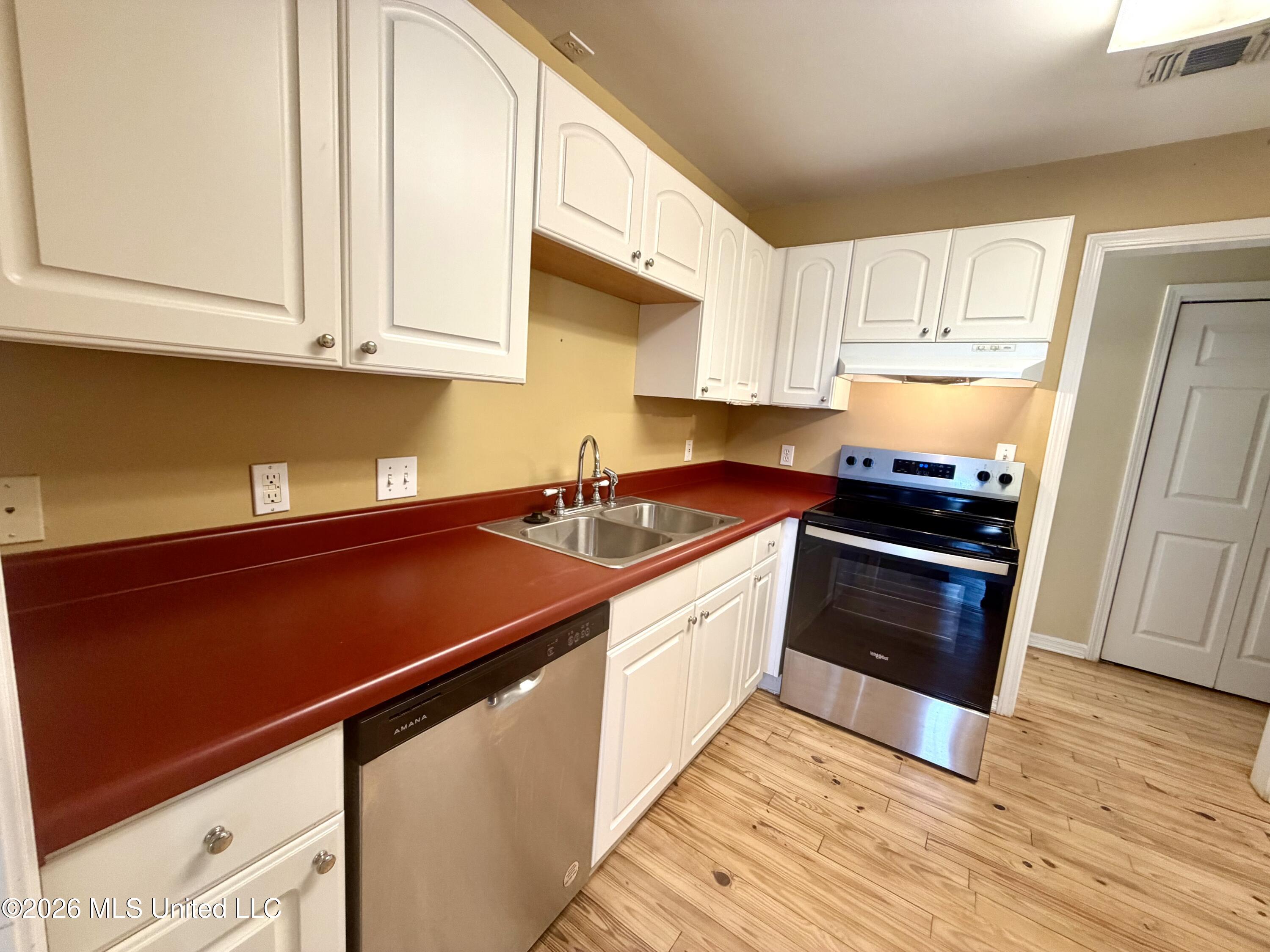 1523 Albacore Drive Property Photo 19