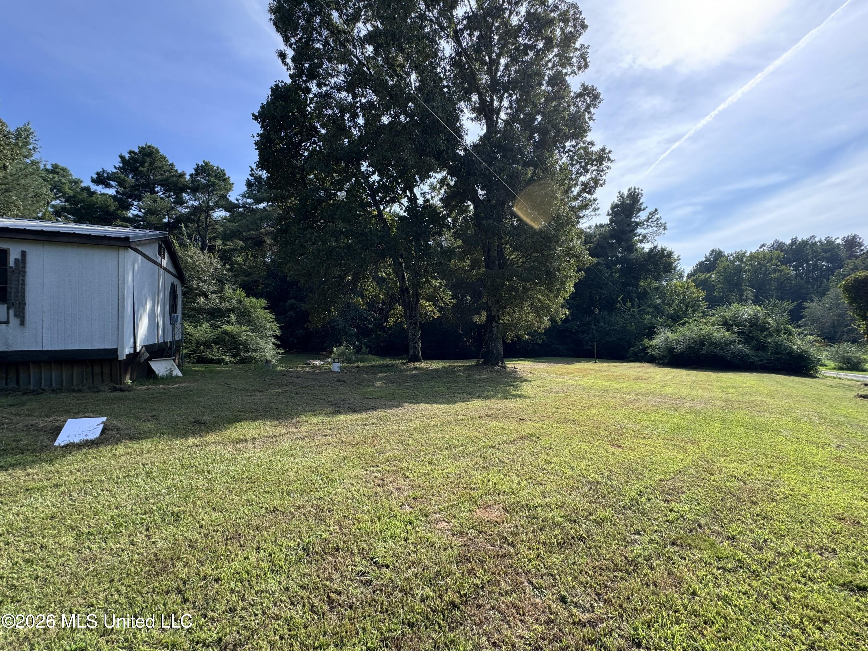 323 Burton Road Property Photo 10