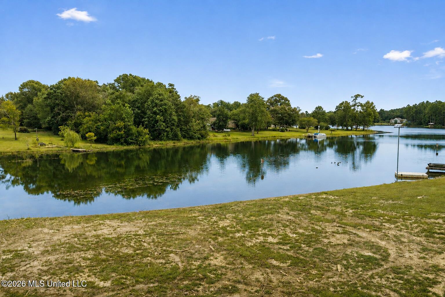 Twin Lakes Drive Property Photo 2