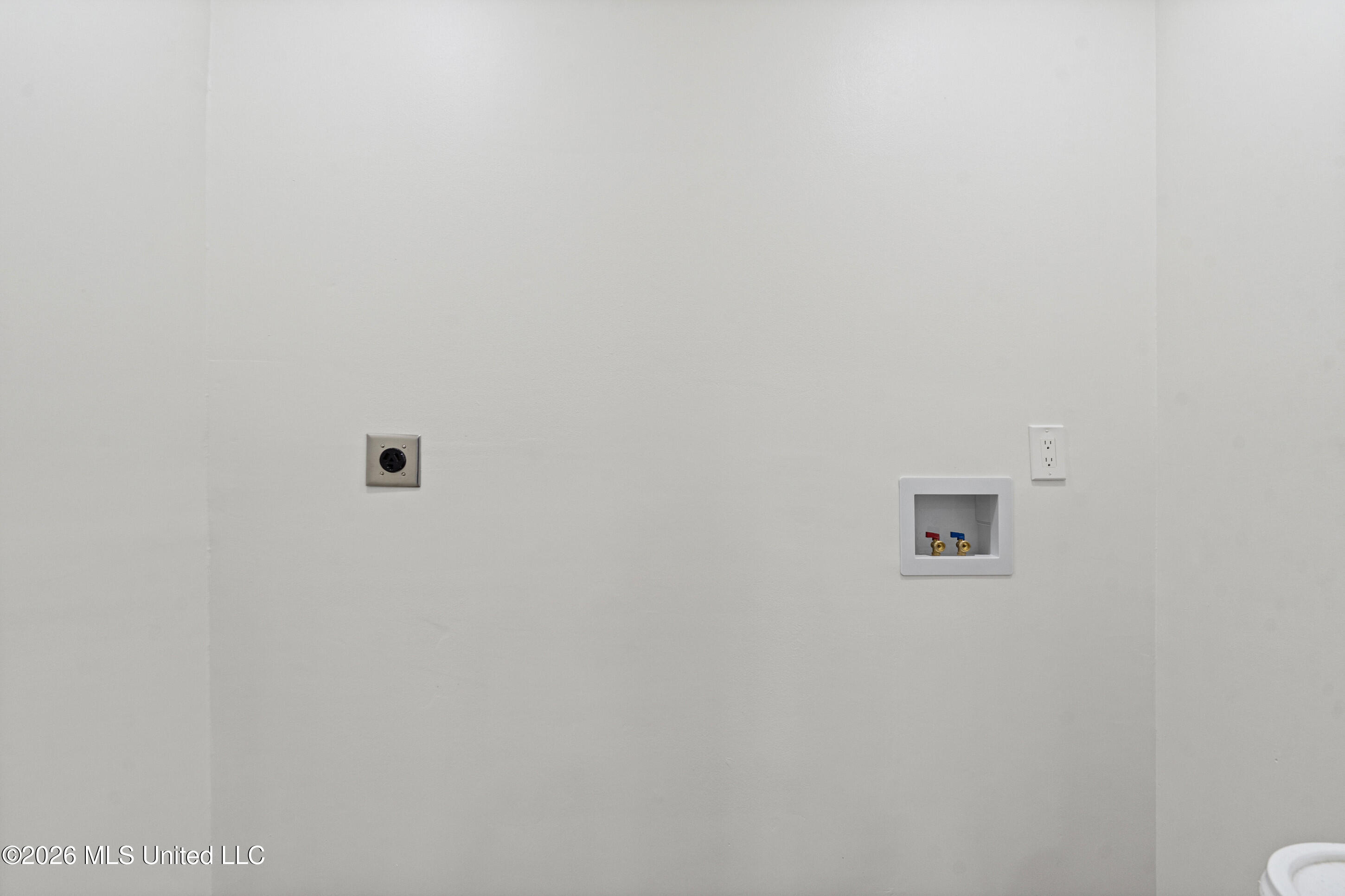 6370 Sandhurst Road Property Photo 12