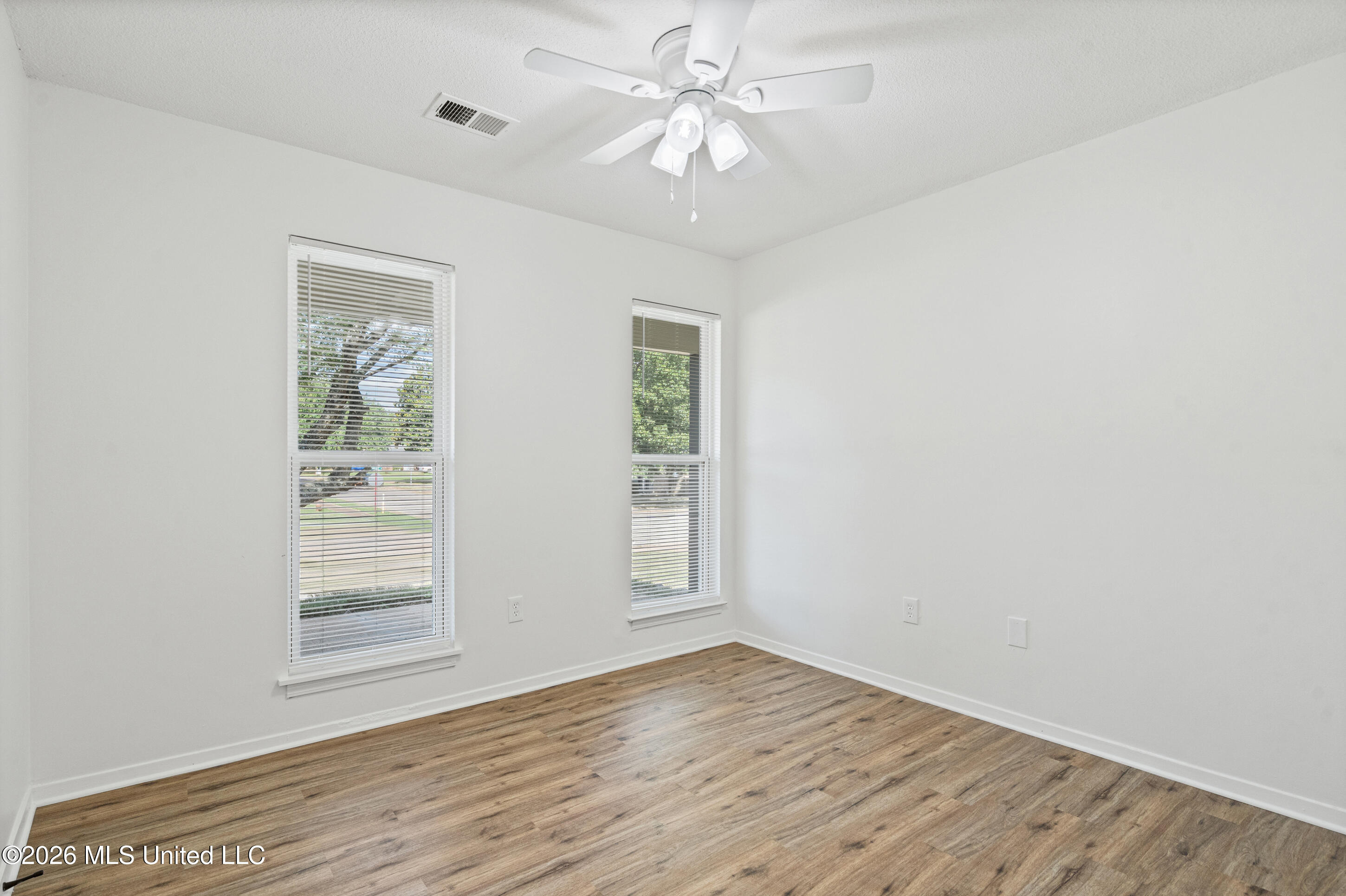 6370 Sandhurst Road Property Photo 15
