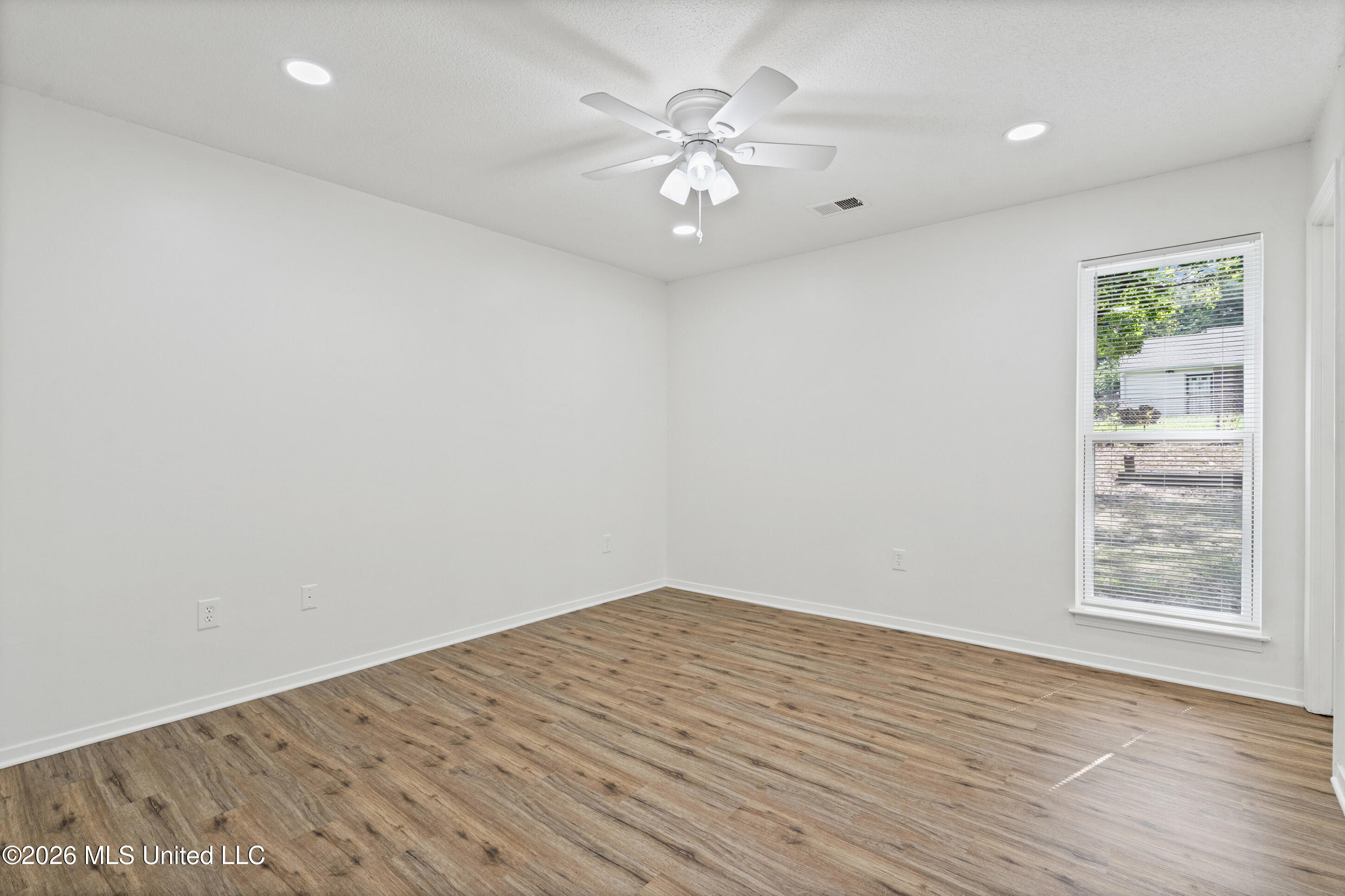 6370 Sandhurst Road Property Photo 18
