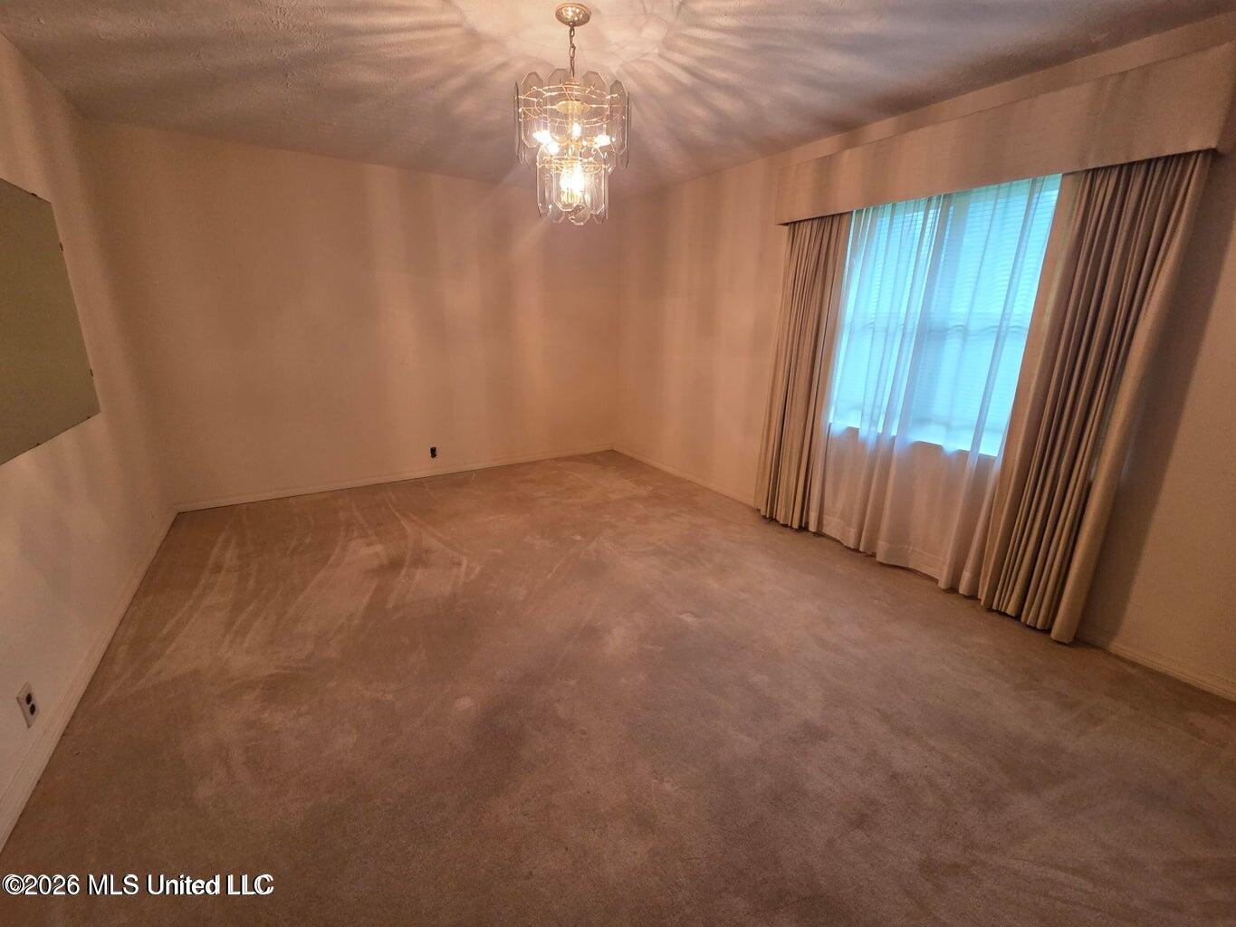 1195 N Old Canton Road Property Photo 10
