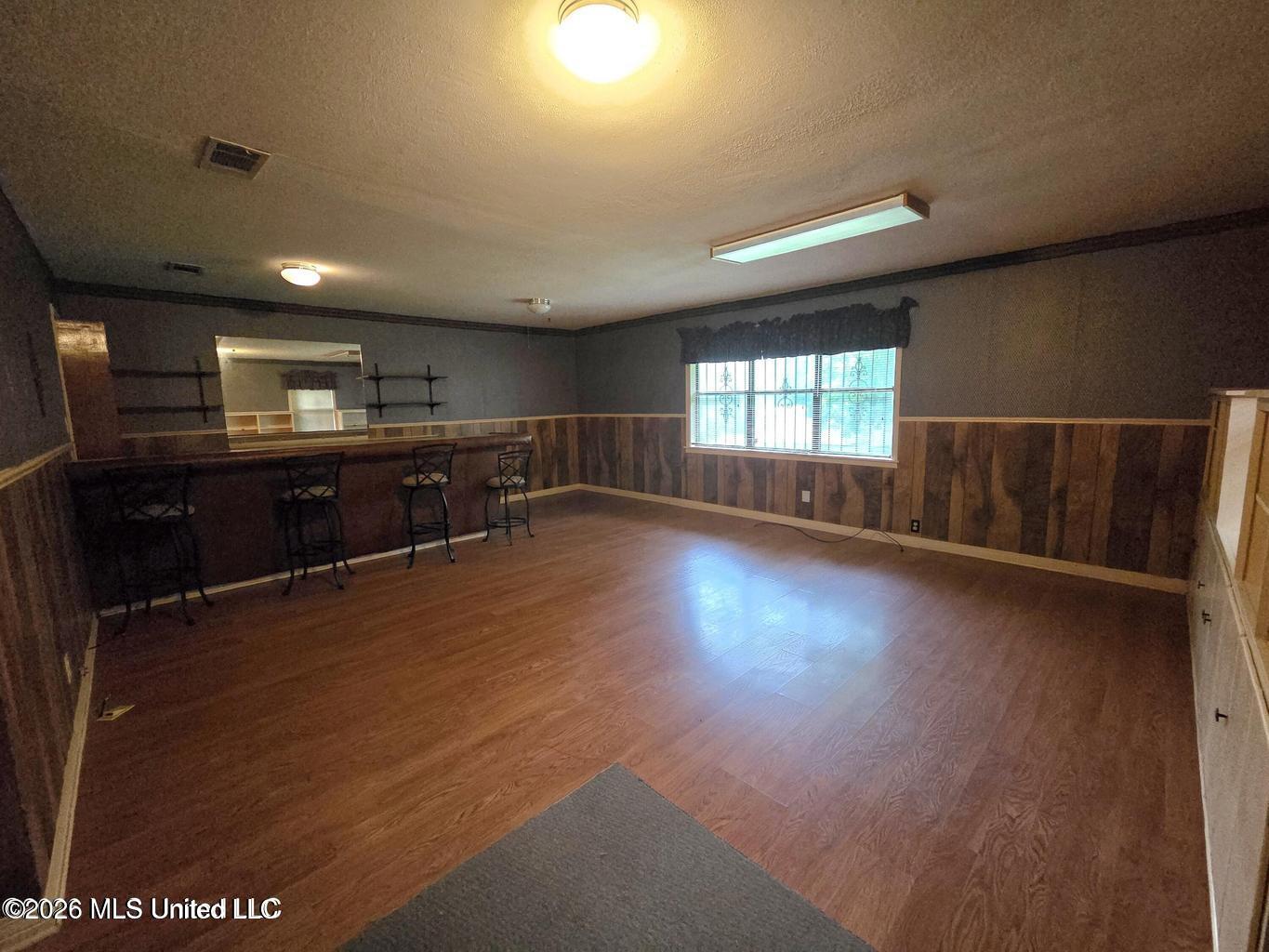1195 N Old Canton Road Property Photo 17
