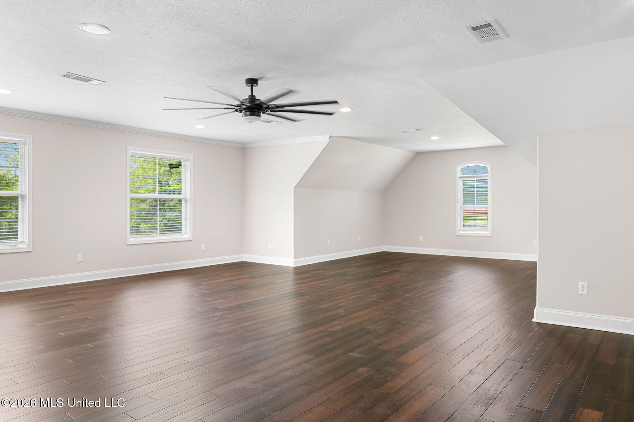 744 Georgetown Street Property Photo 22
