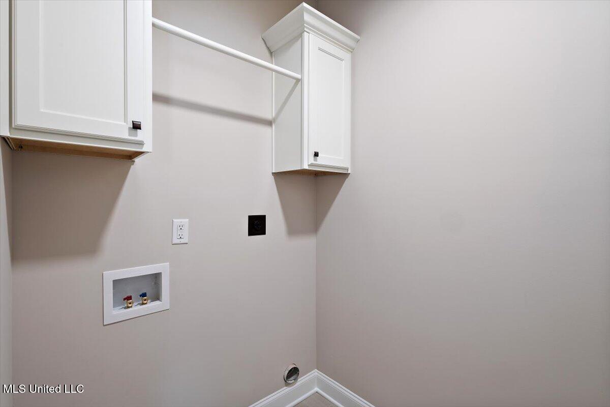 292 Wells Drive Property Photo 27