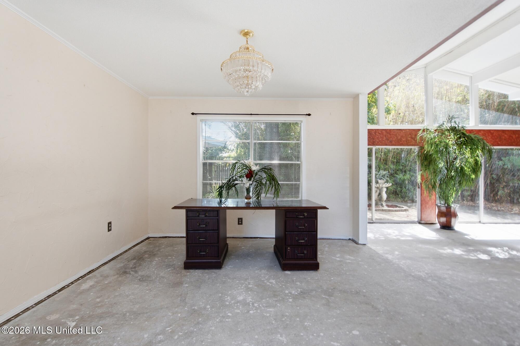 1566 East E Second Street Property Photo 12