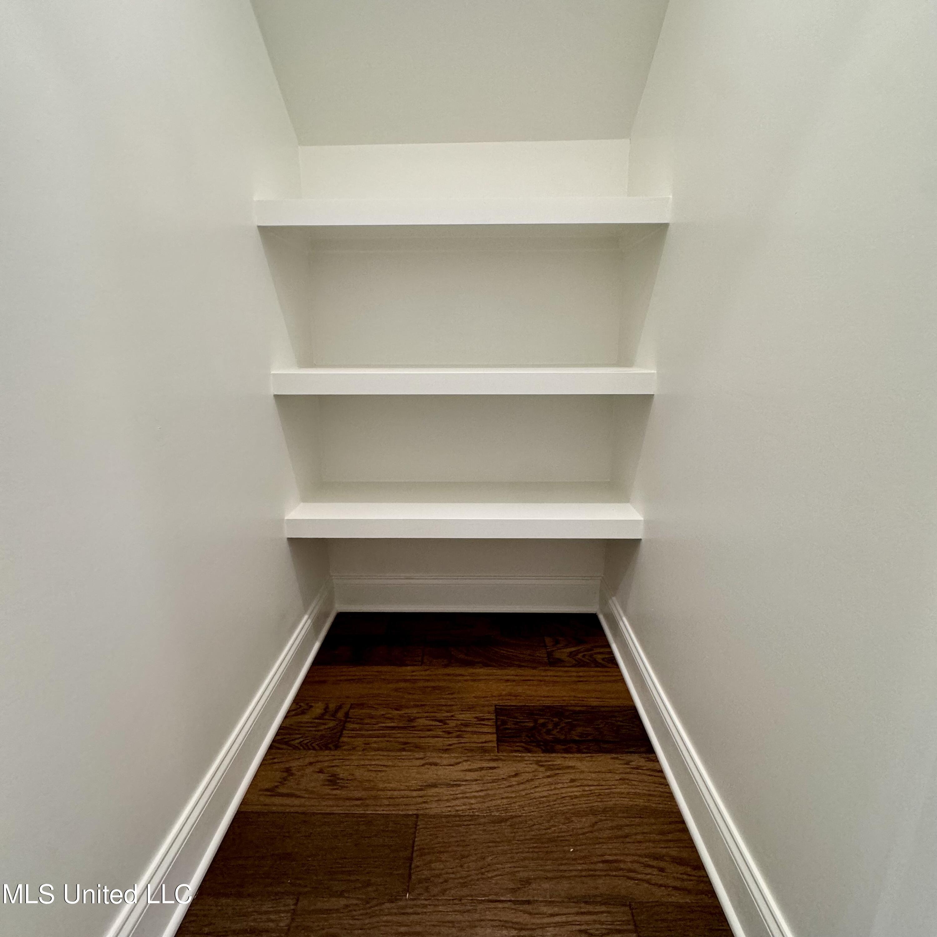 7650 Thomas Riley Street Property Photo 25