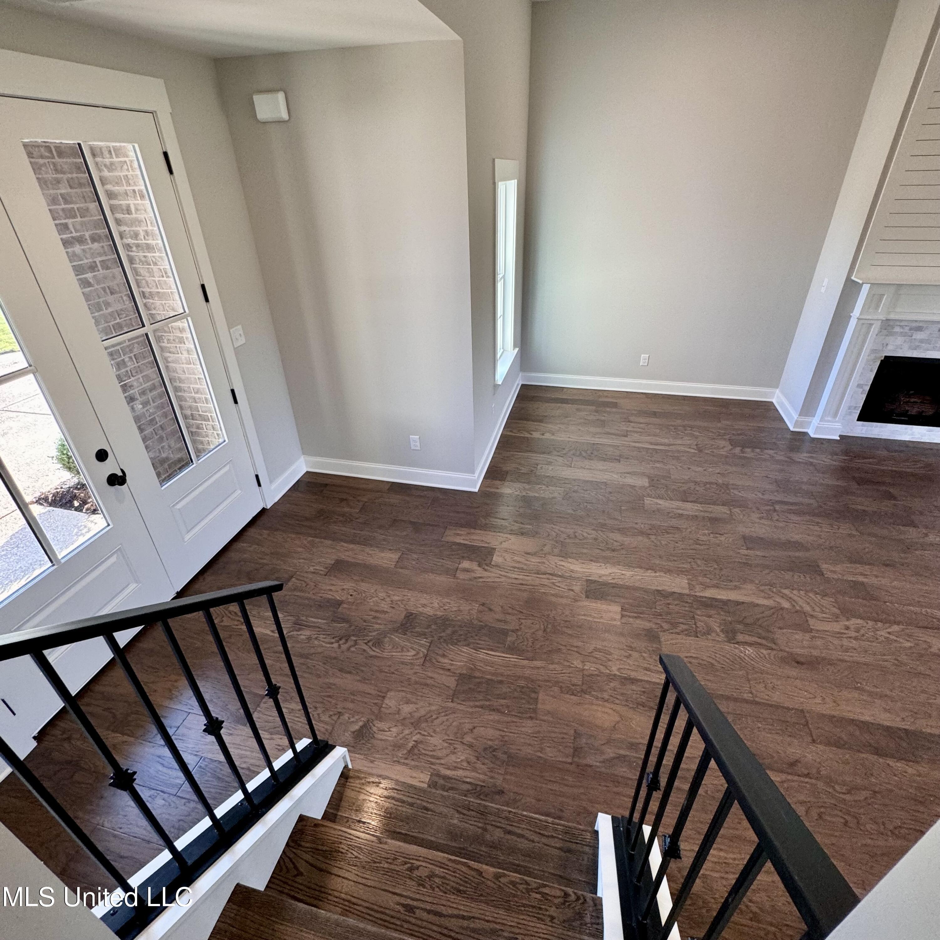 7650 Thomas Riley Street Property Photo 38