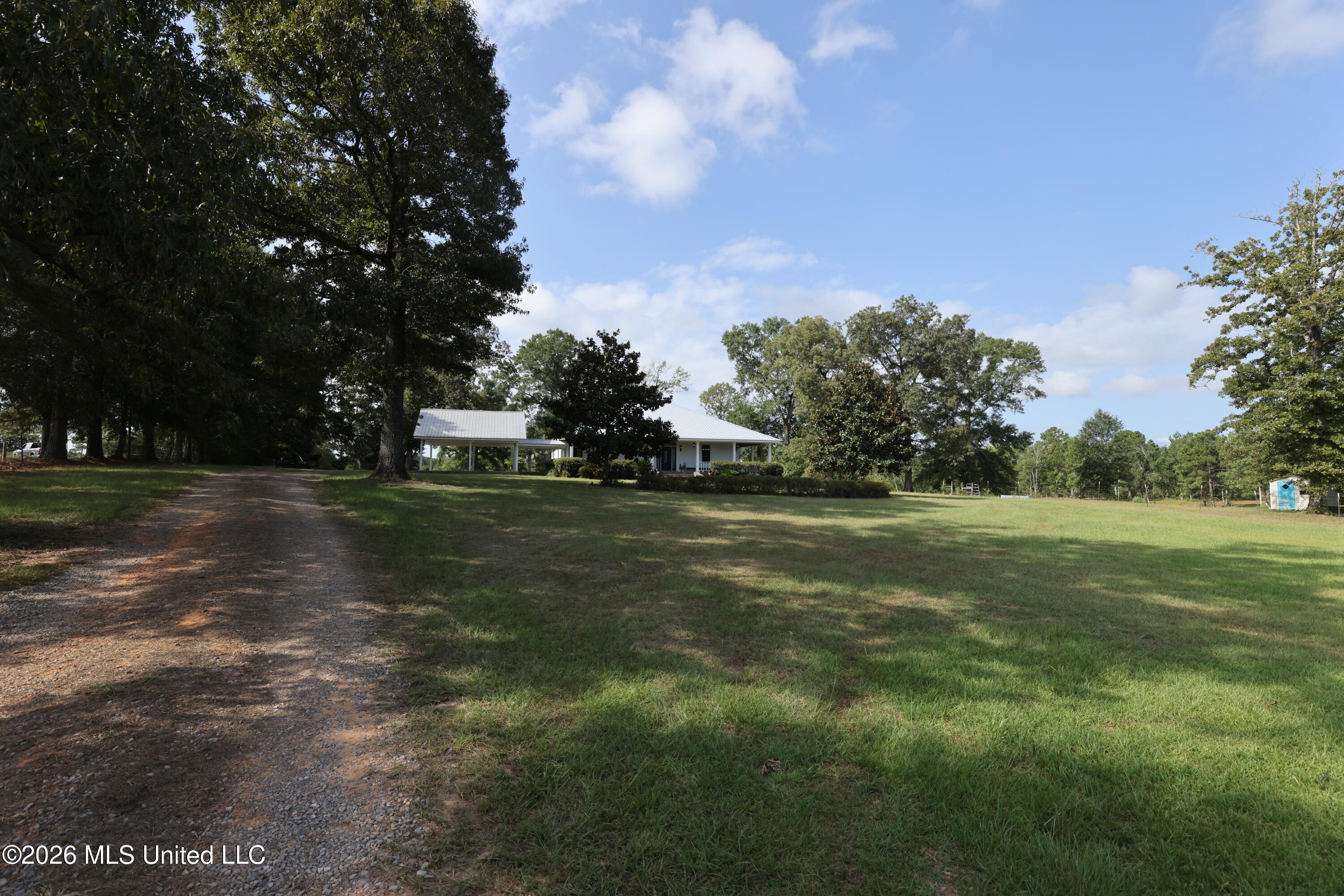 103 Harlan Davis Road Property Photo 4