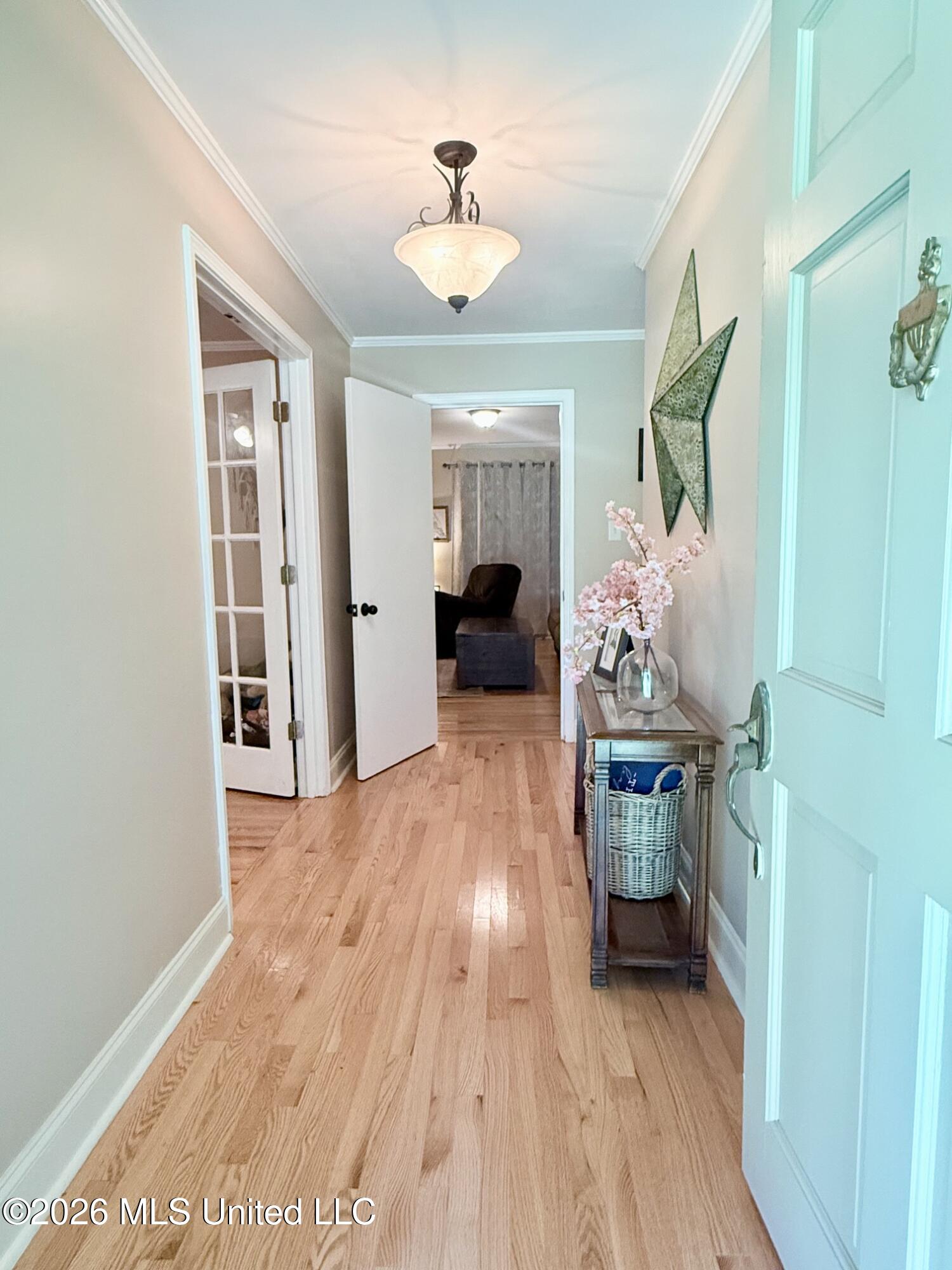 8807 Newell Road Property Photo 3