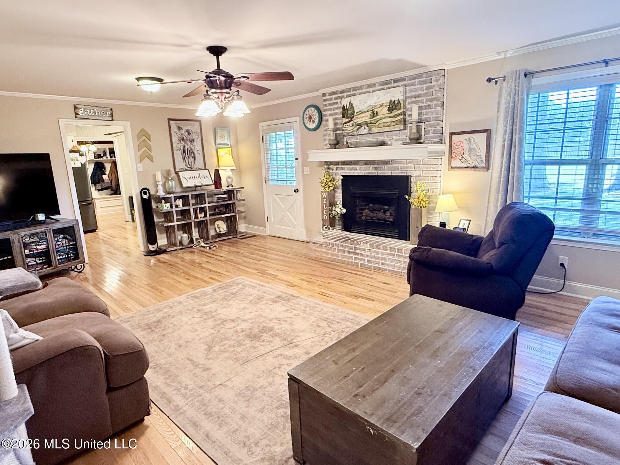 8807 Newell Road Property Photo 5