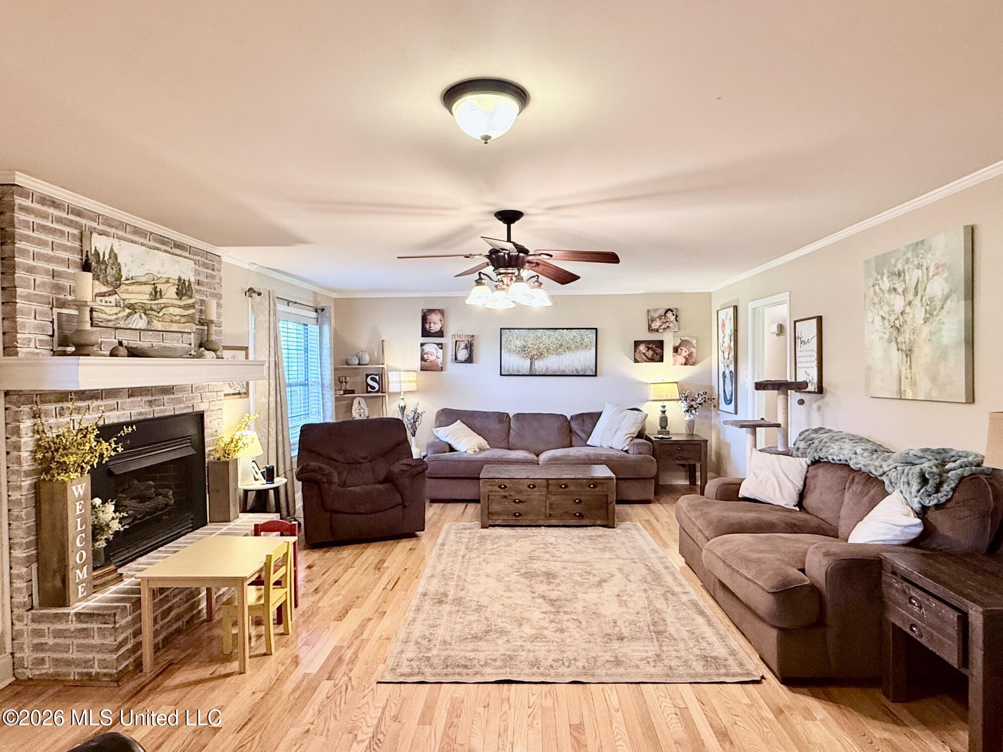 8807 Newell Road Property Photo 6