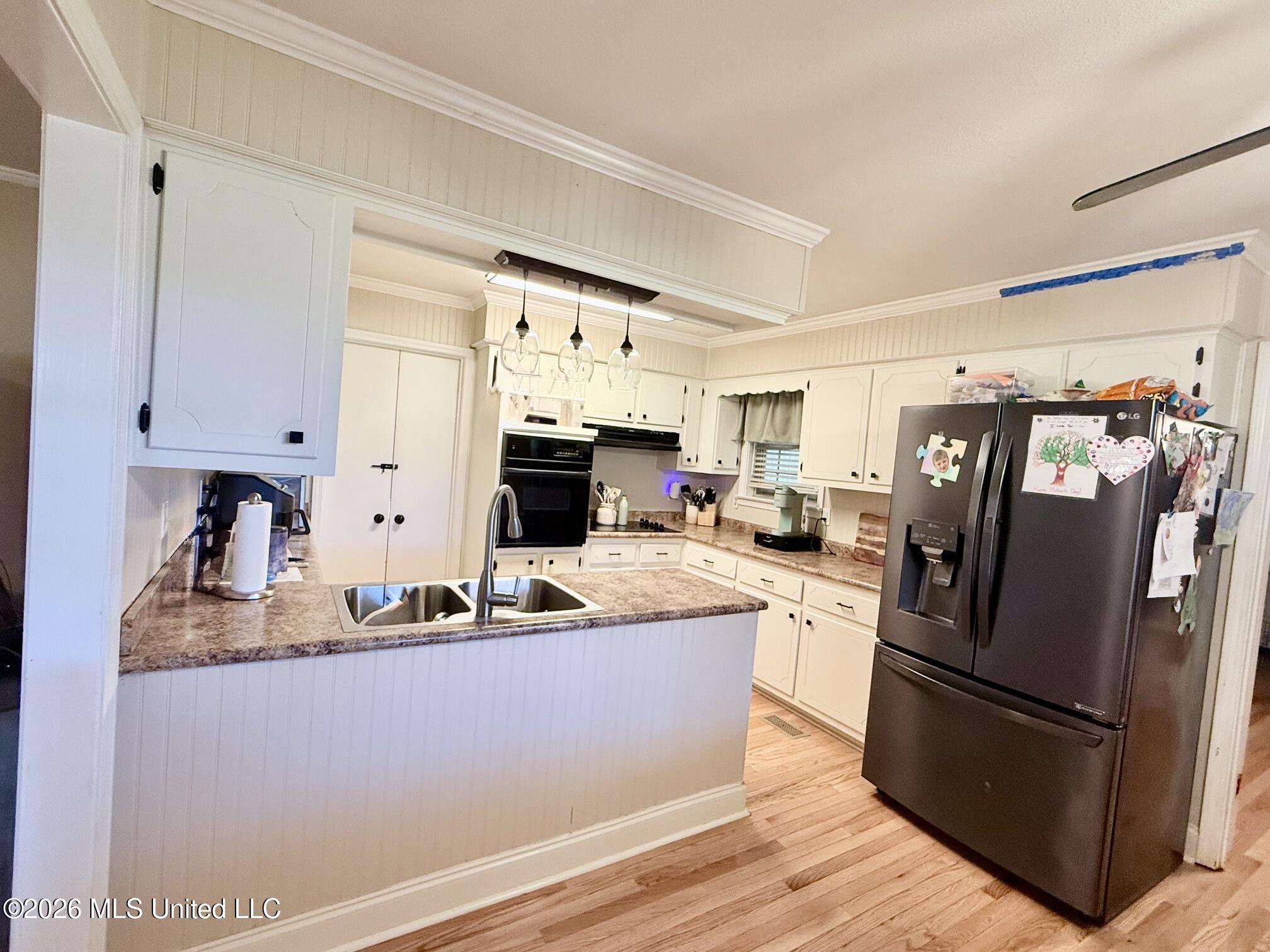 8807 Newell Road Property Photo 9