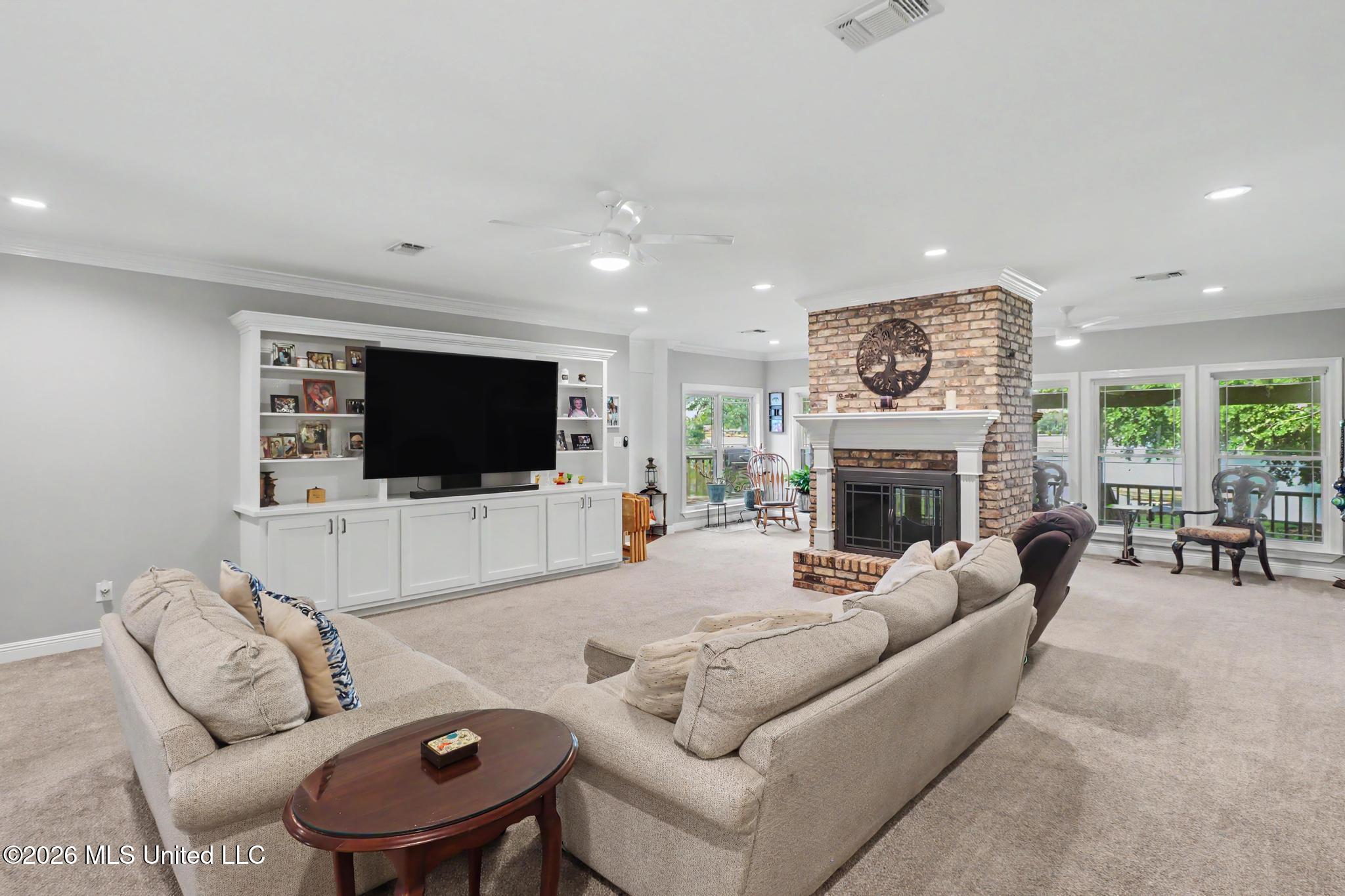 12236 Windance Drive Property Photo 6