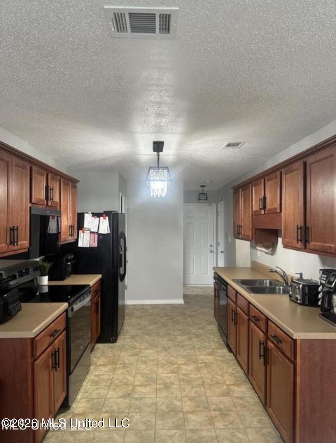 3506 Springwood Lane Property Photo 5