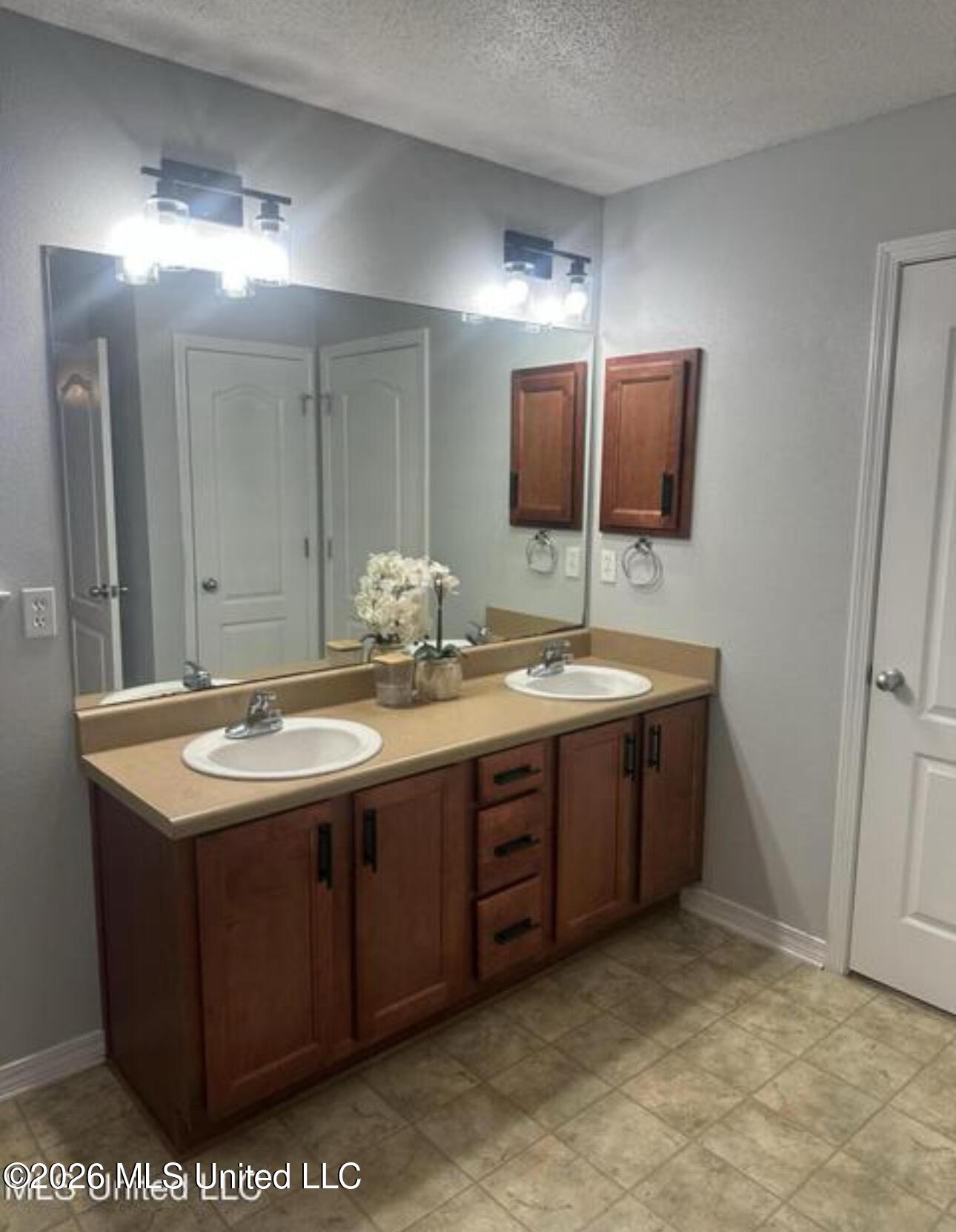 3506 Springwood Lane Property Photo 15