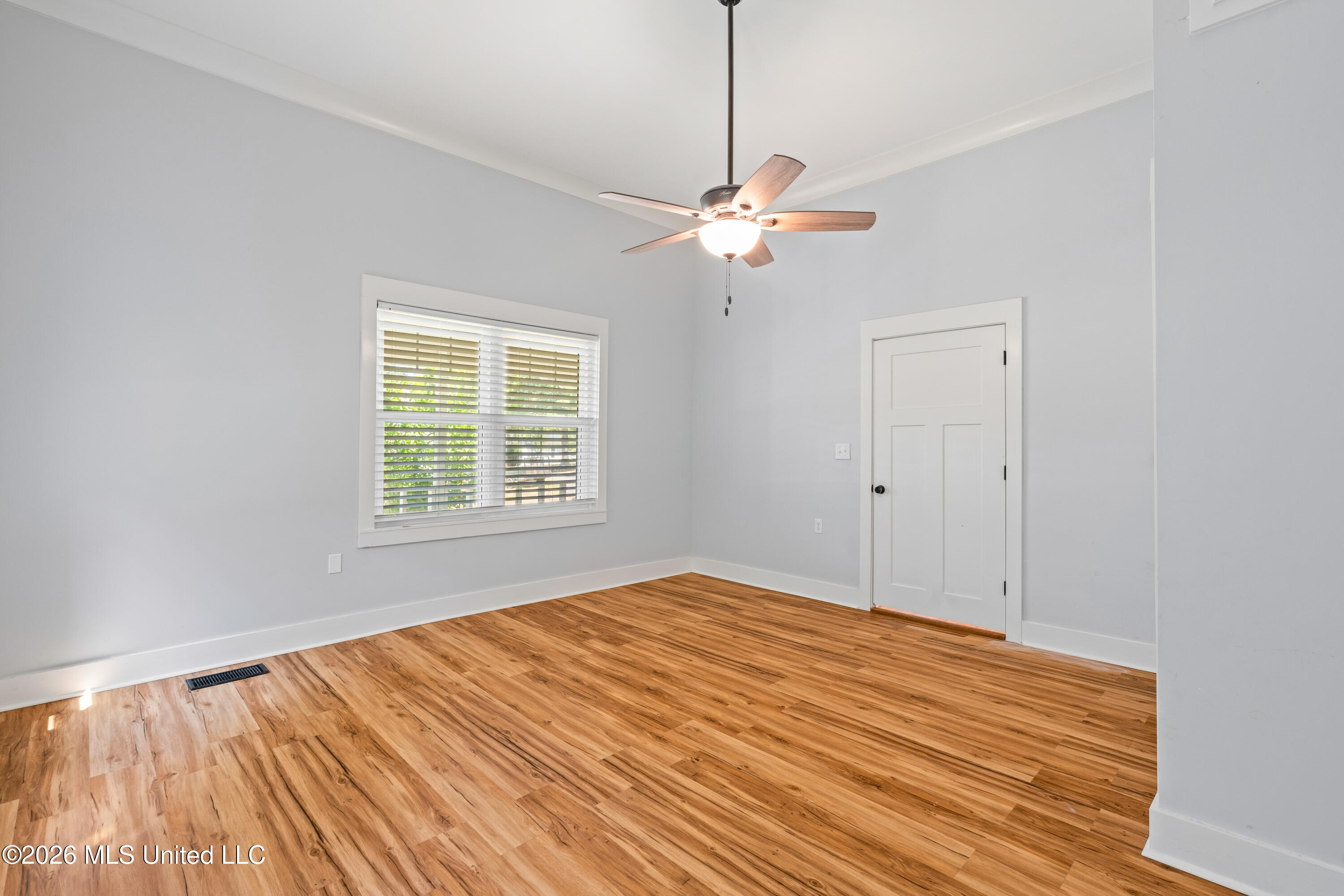 100 Poplar Street Property Photo 28
