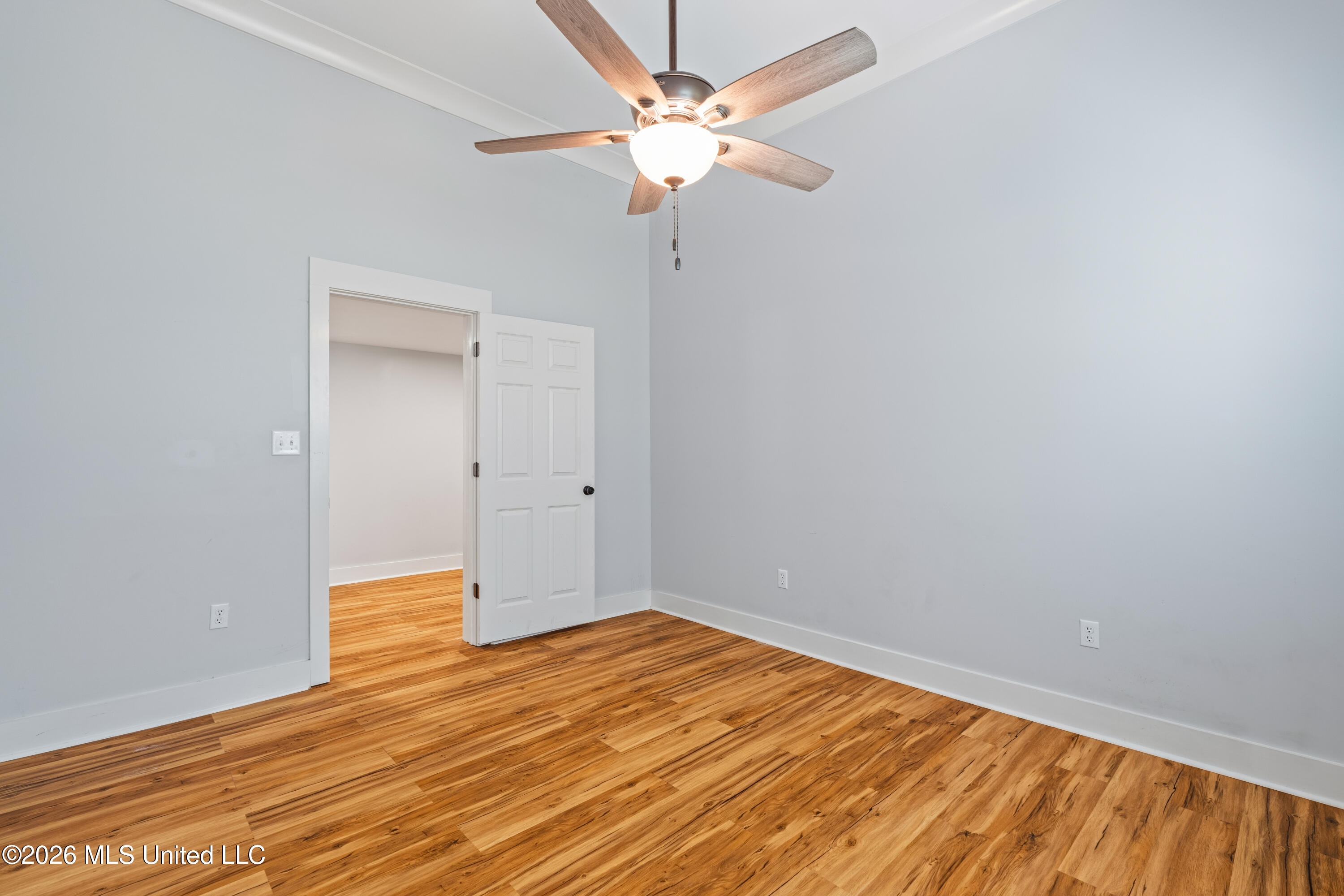 100 Poplar Street Property Photo 32
