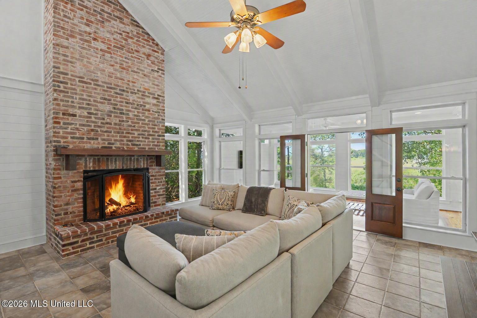 5526 Lancaster Lane Property Photo 9