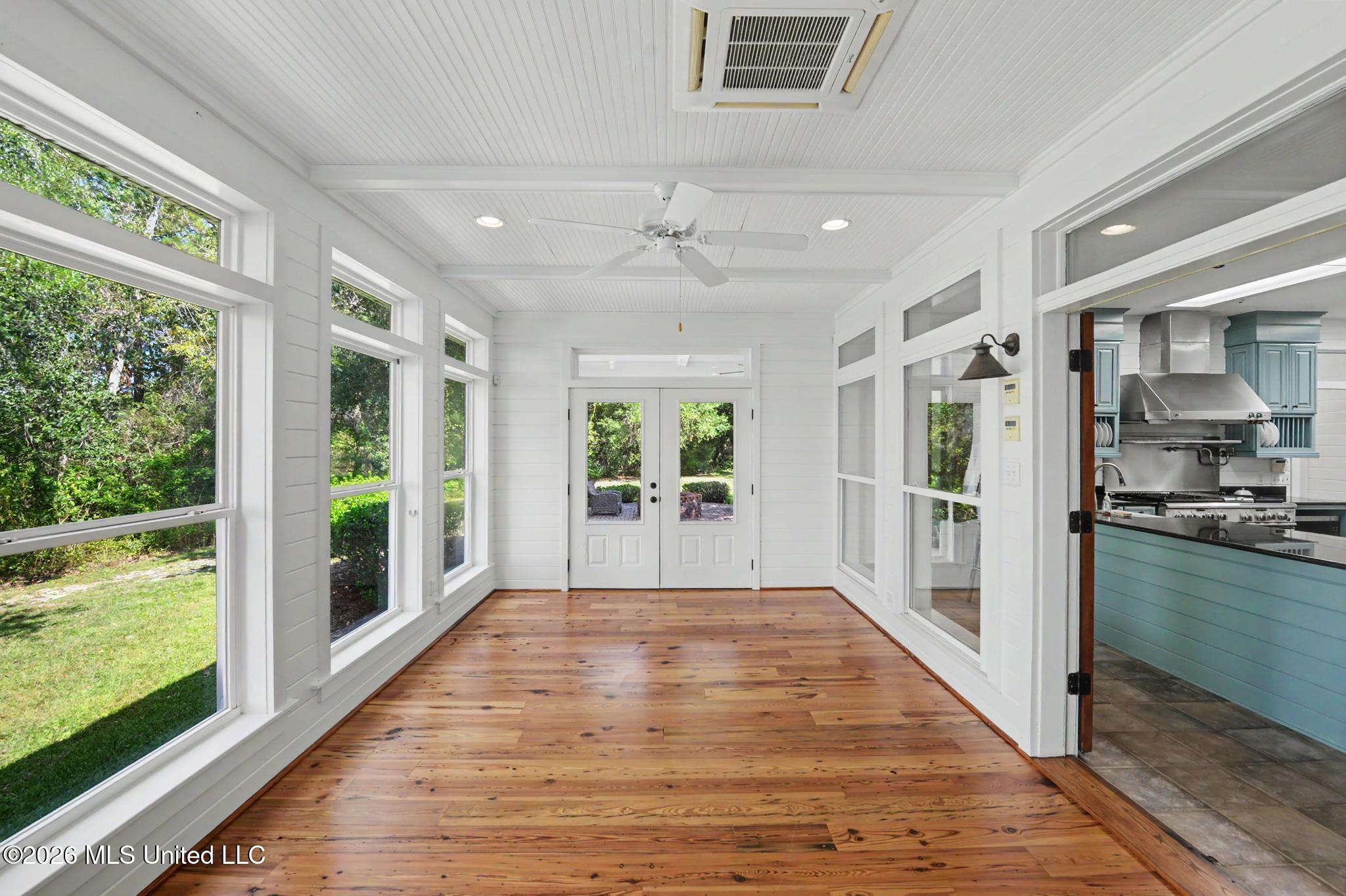 5526 Lancaster Lane Property Photo 18