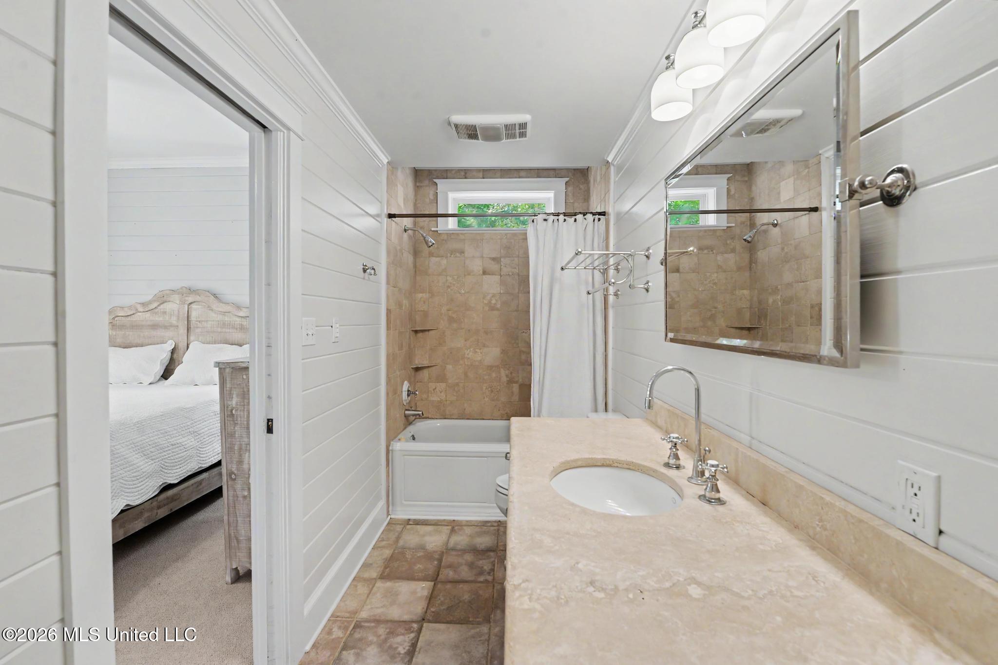 5526 Lancaster Lane Property Photo 29