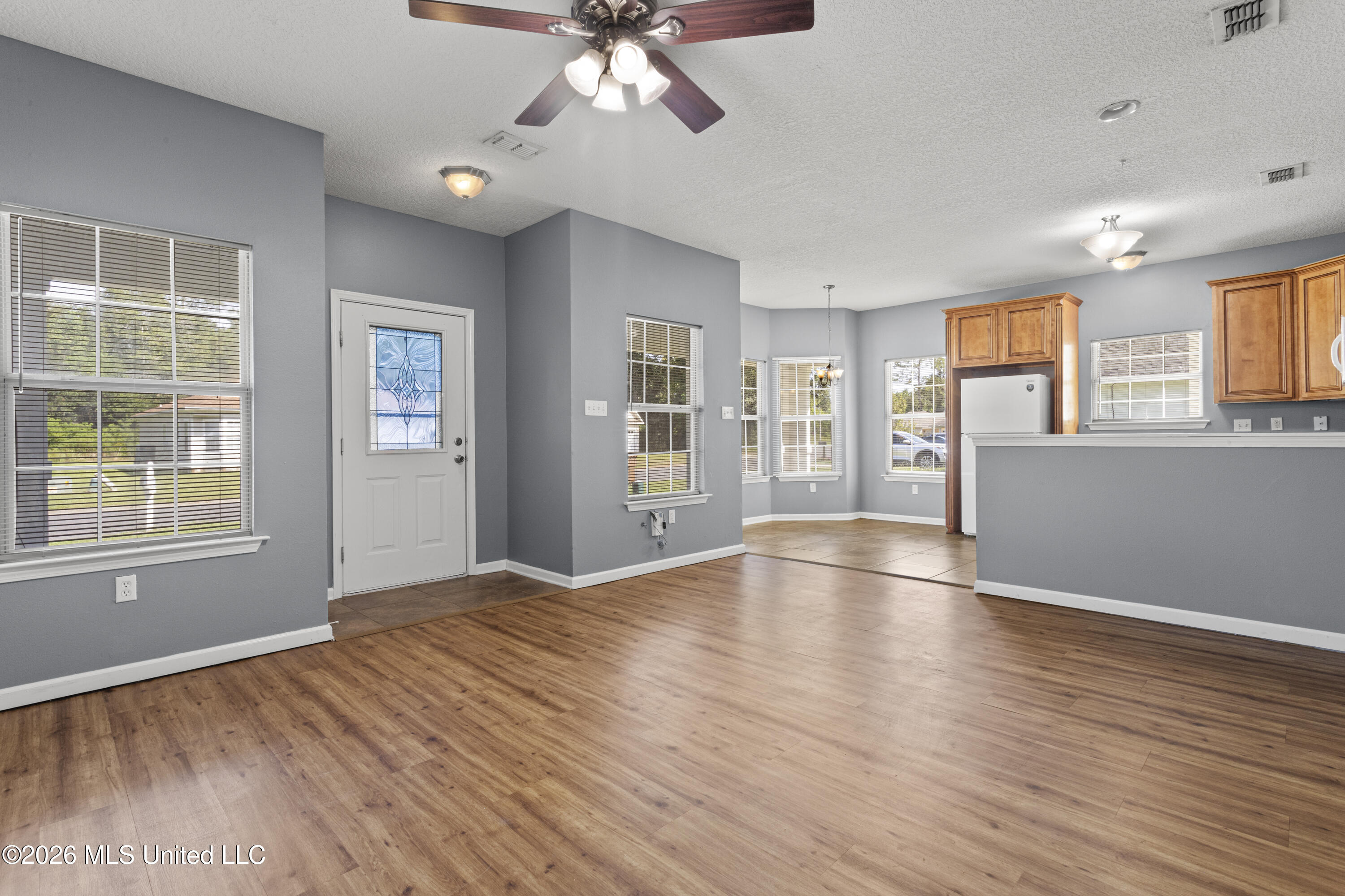 11598 Oaklane Drive Property Photo 8