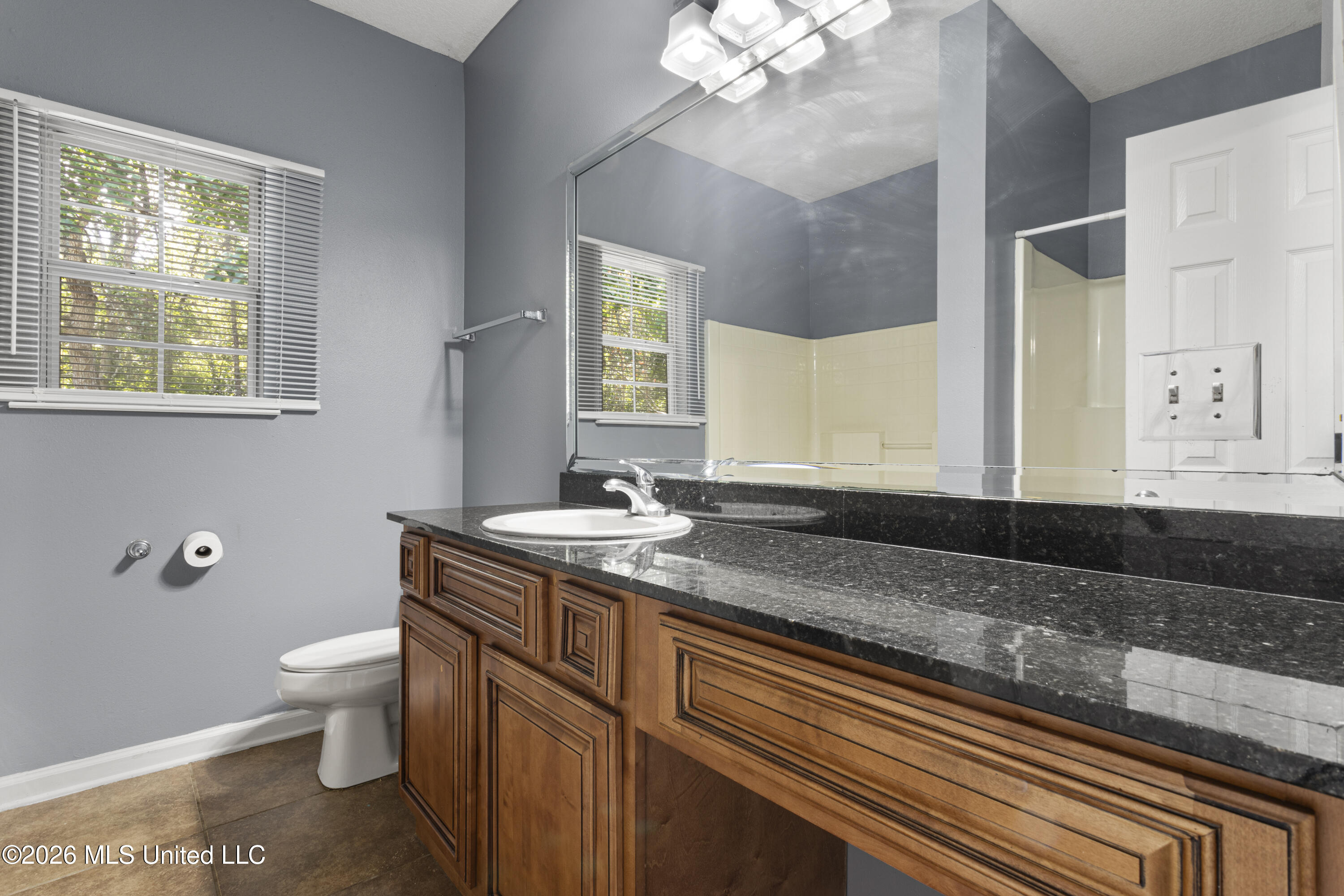 11598 Oaklane Drive Property Photo 18