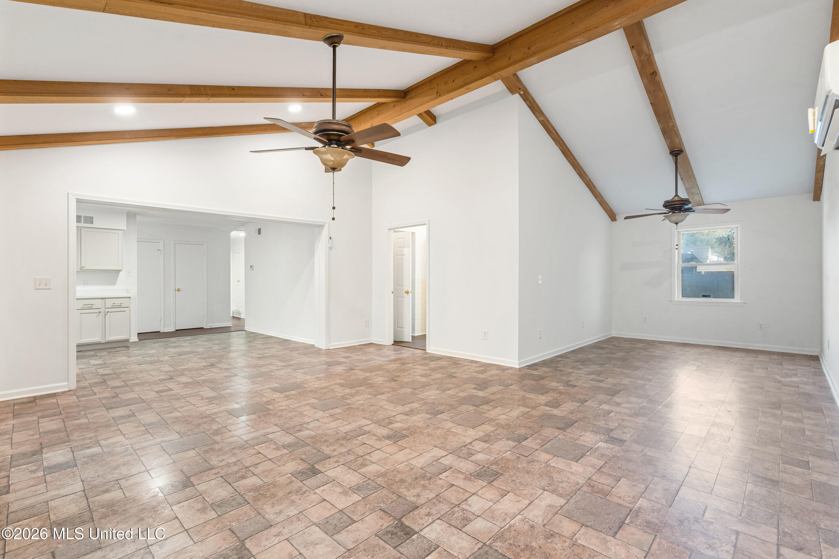 1672 School Street Property Photo 13