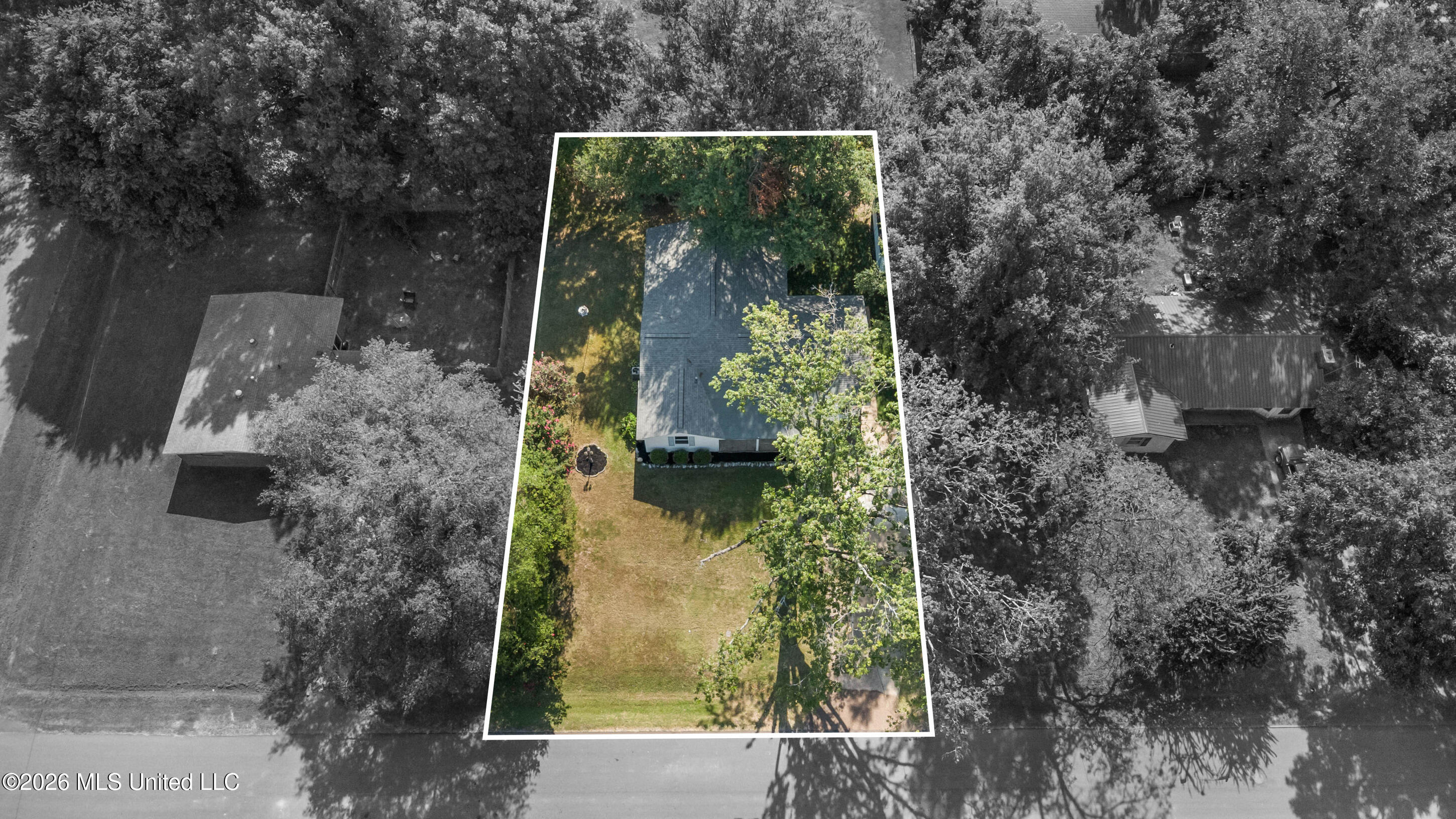 1672 School Street Property Photo 33