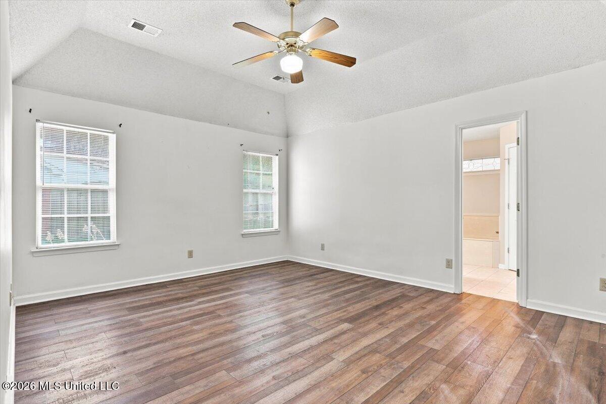 7414 Hunters Hollow Lane Property Photo 22