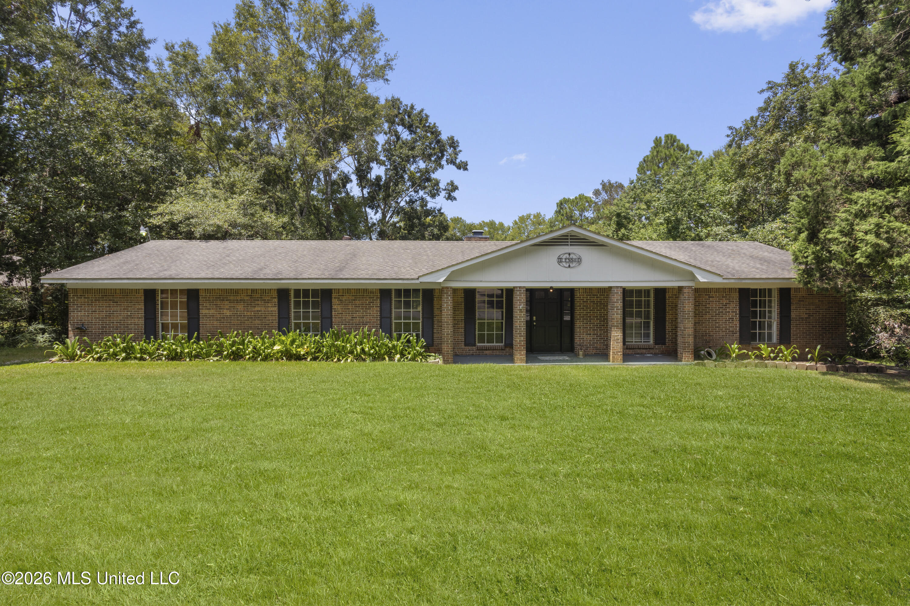 2236 Brookside Drive Property Photo 1
