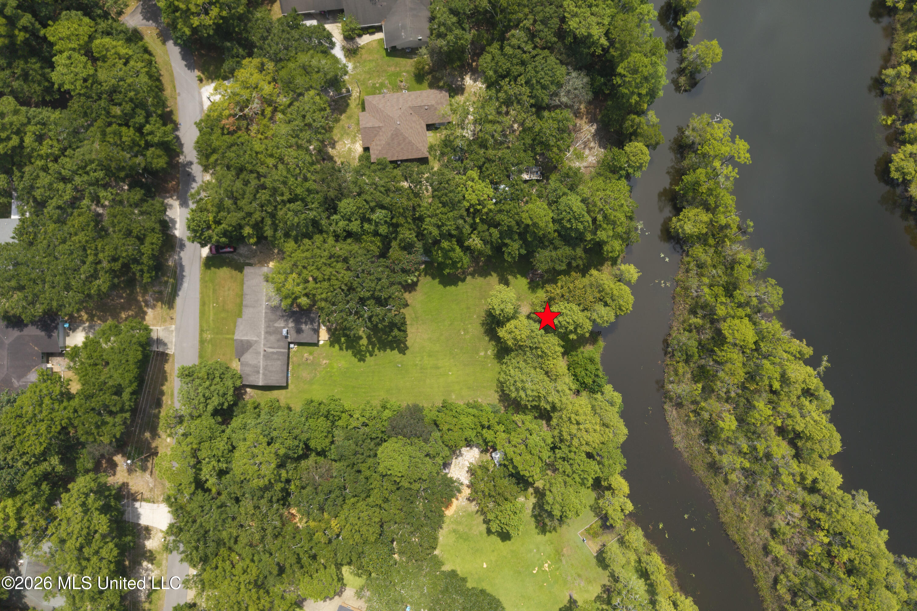 2236 Brookside Drive Property Photo 2