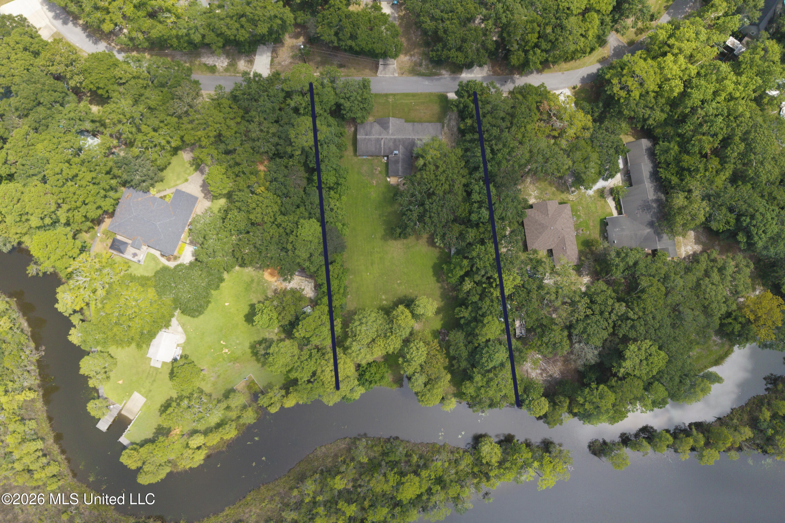 2236 Brookside Drive Property Photo 5