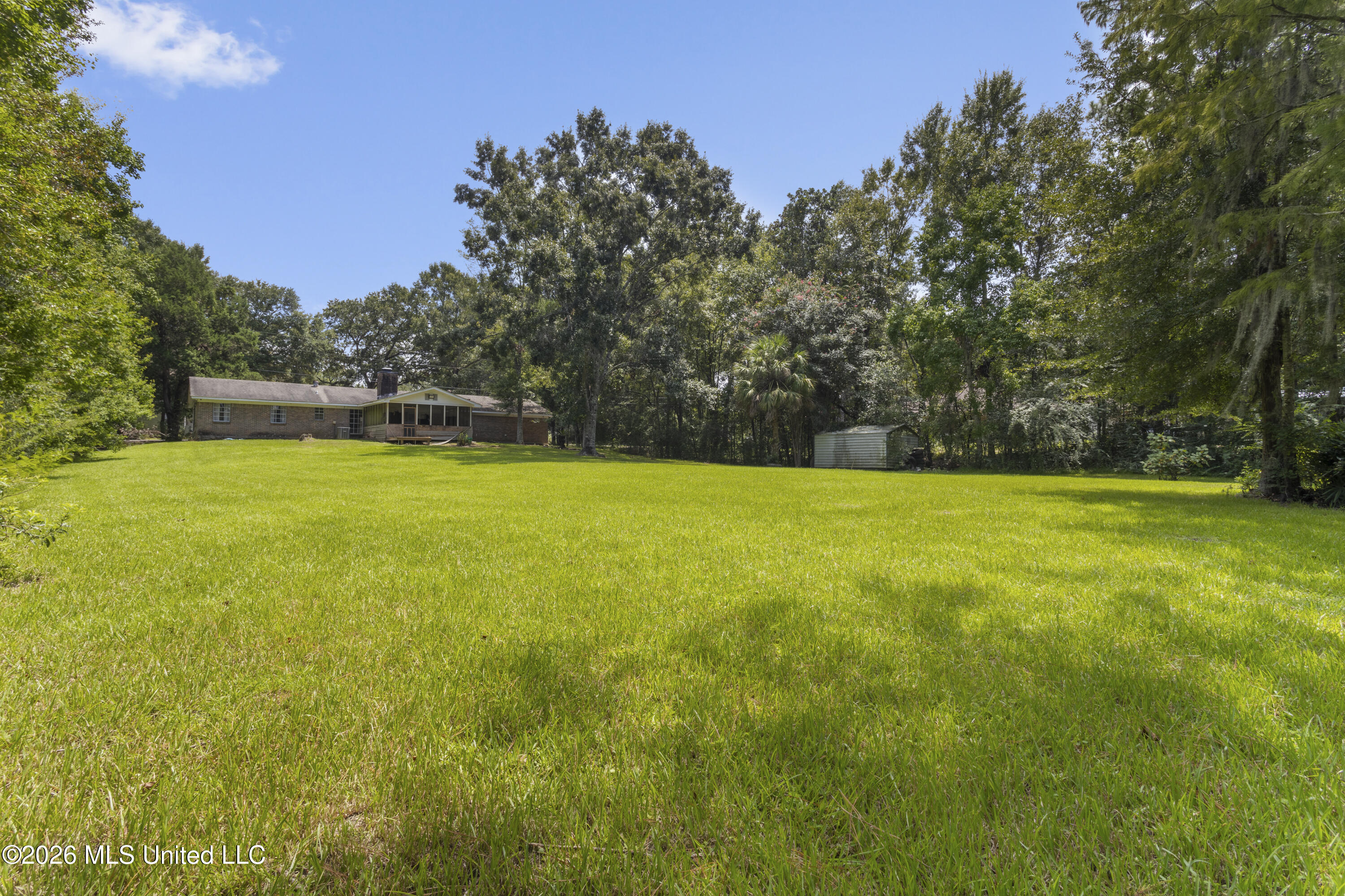 2236 Brookside Drive Property Photo 7