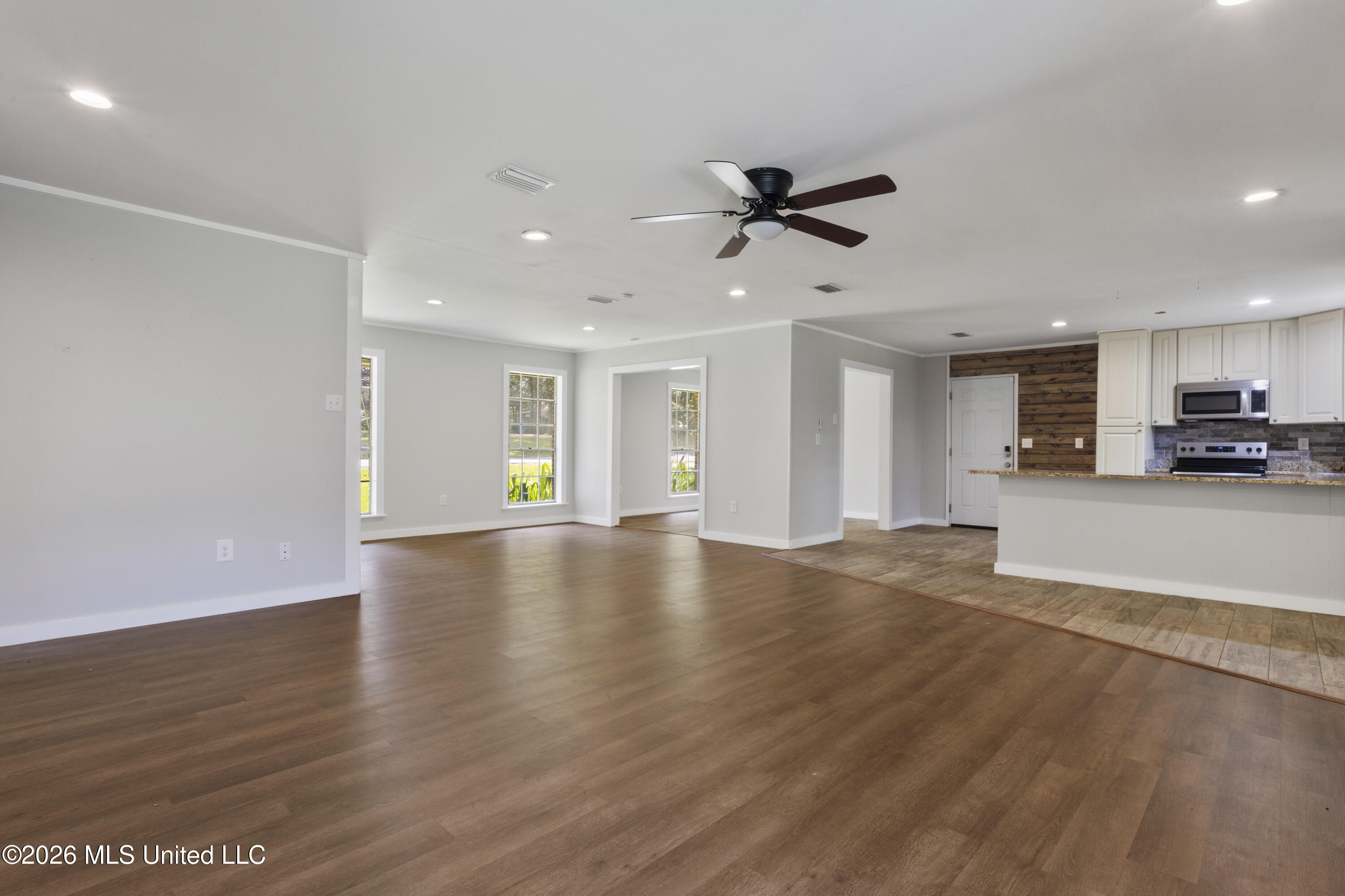 2236 Brookside Drive Property Photo 14
