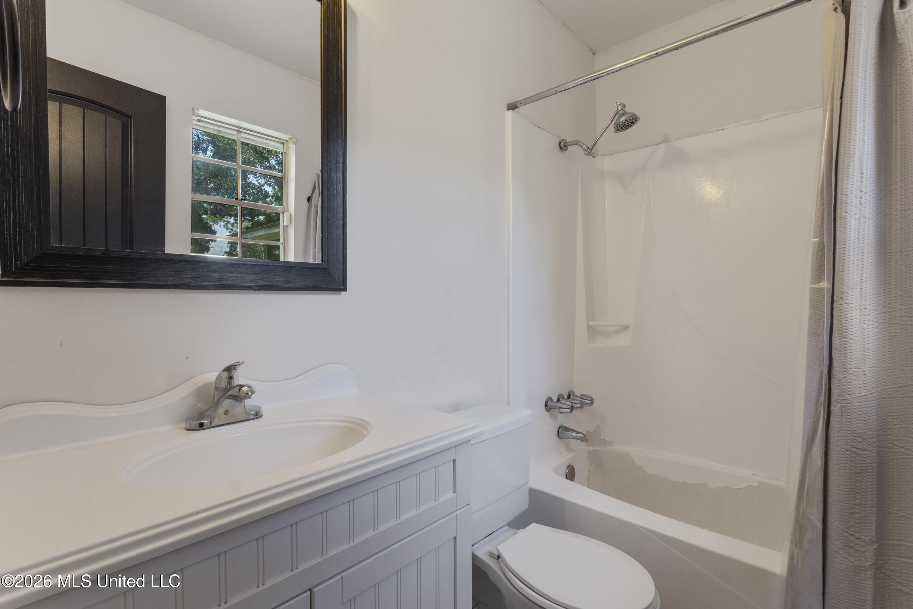 2236 Brookside Drive Property Photo 27