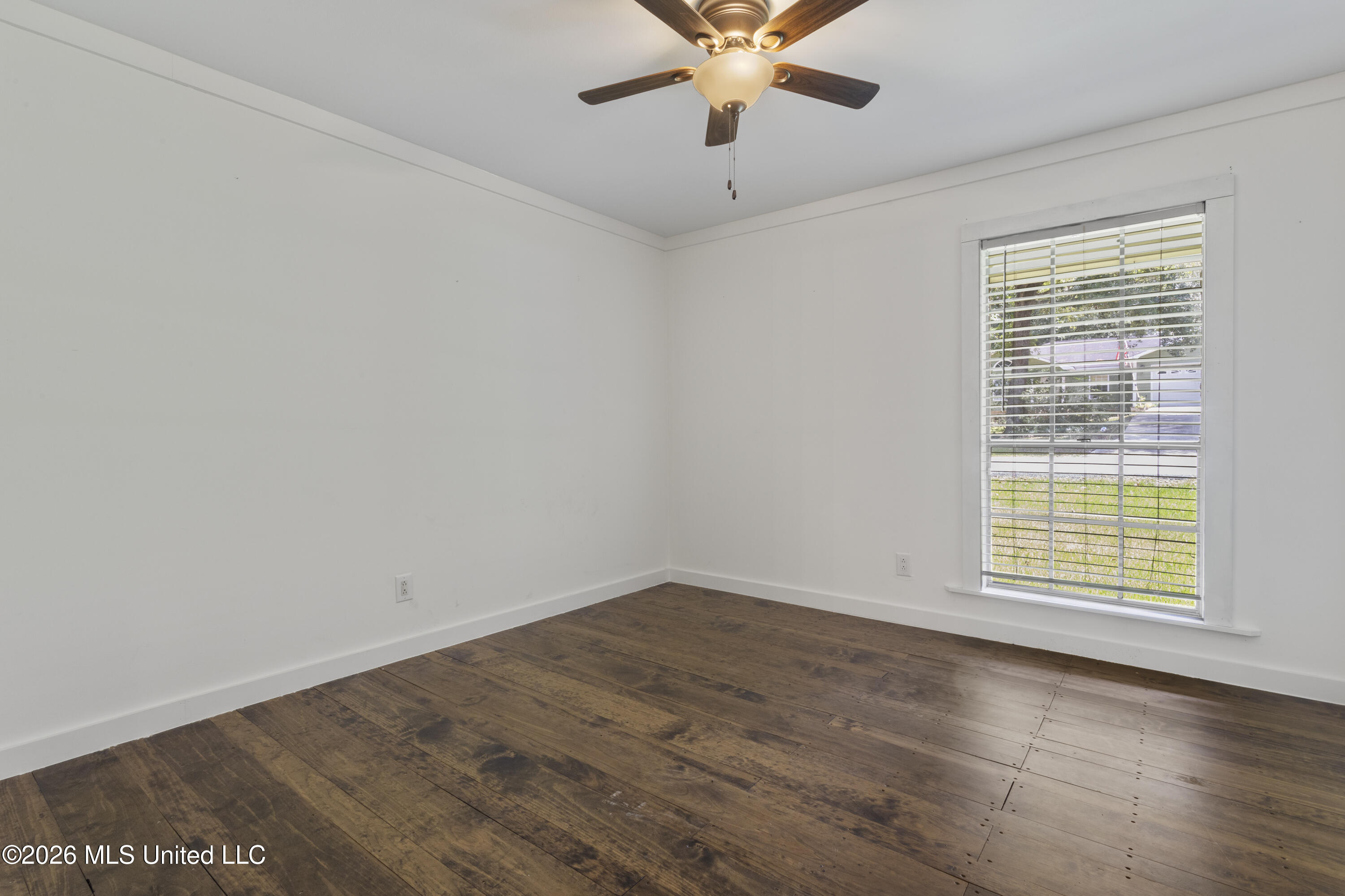 2236 Brookside Drive Property Photo 30