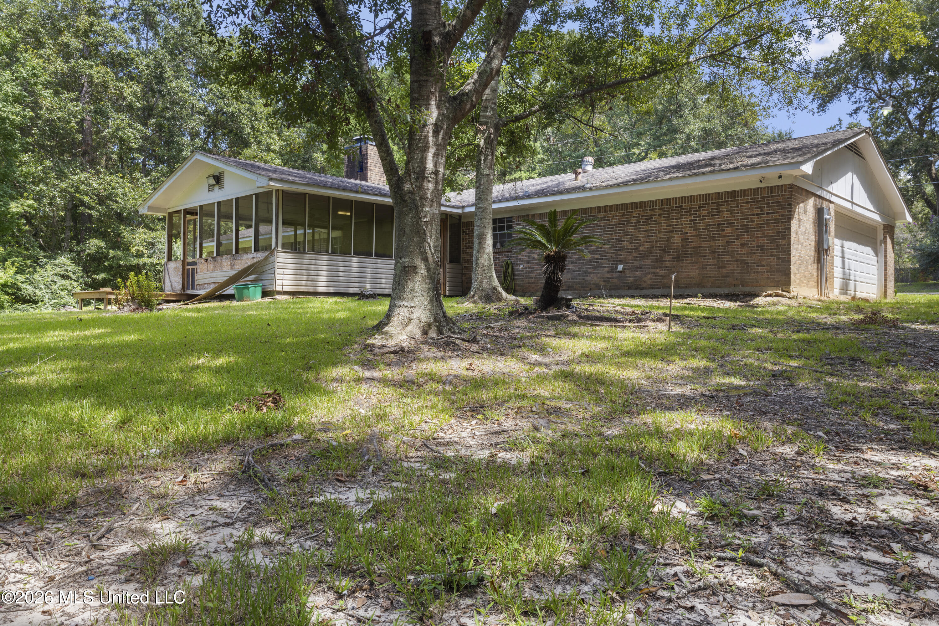2236 Brookside Drive Property Photo 33