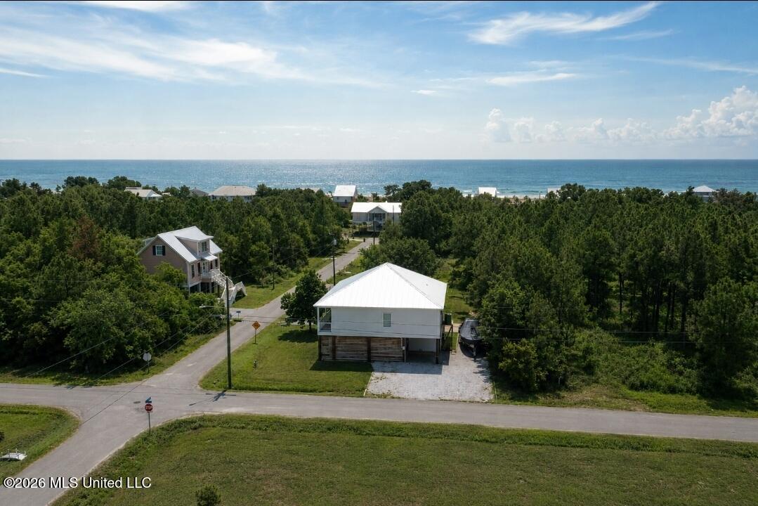 205 Pine Ridge Drive Property Photo 29