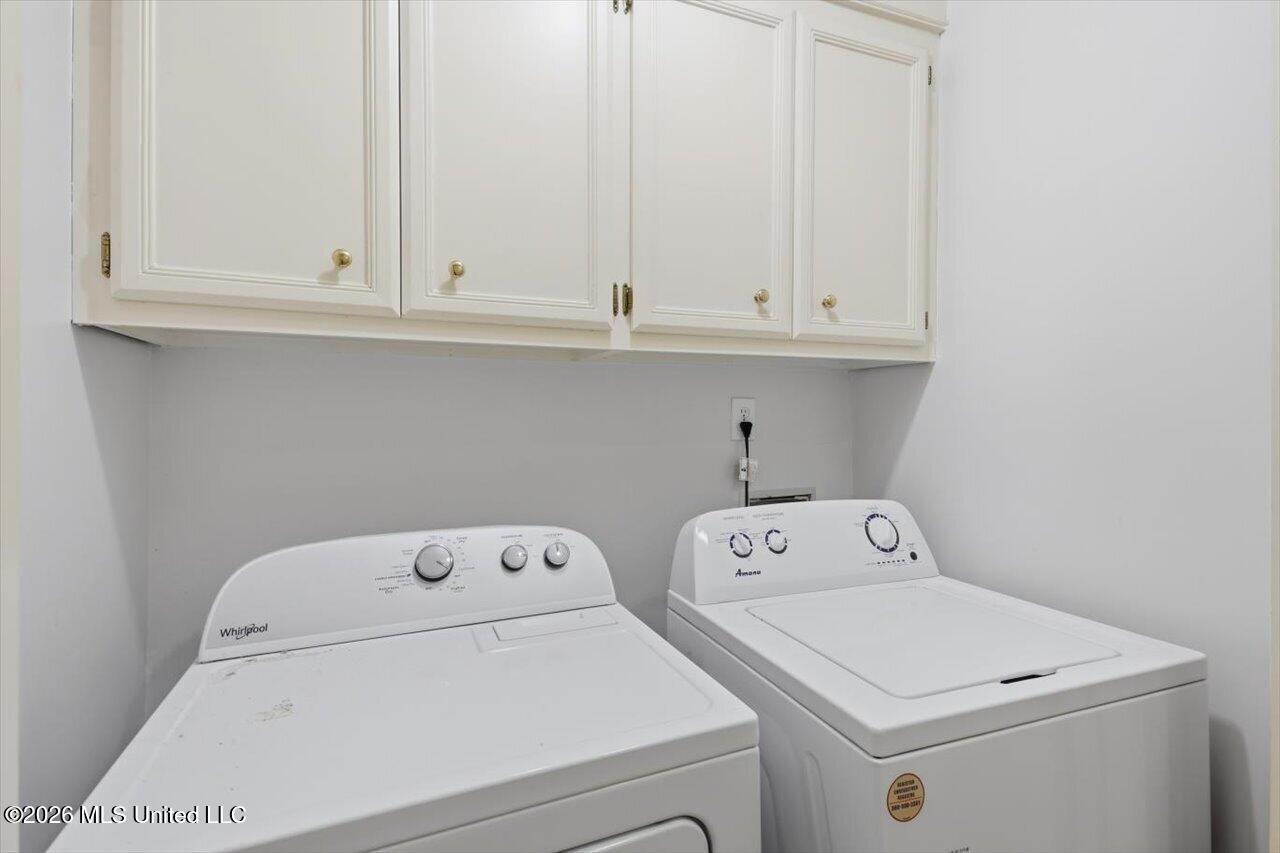 6016 Hawthorne Hill Road Property Photo 16