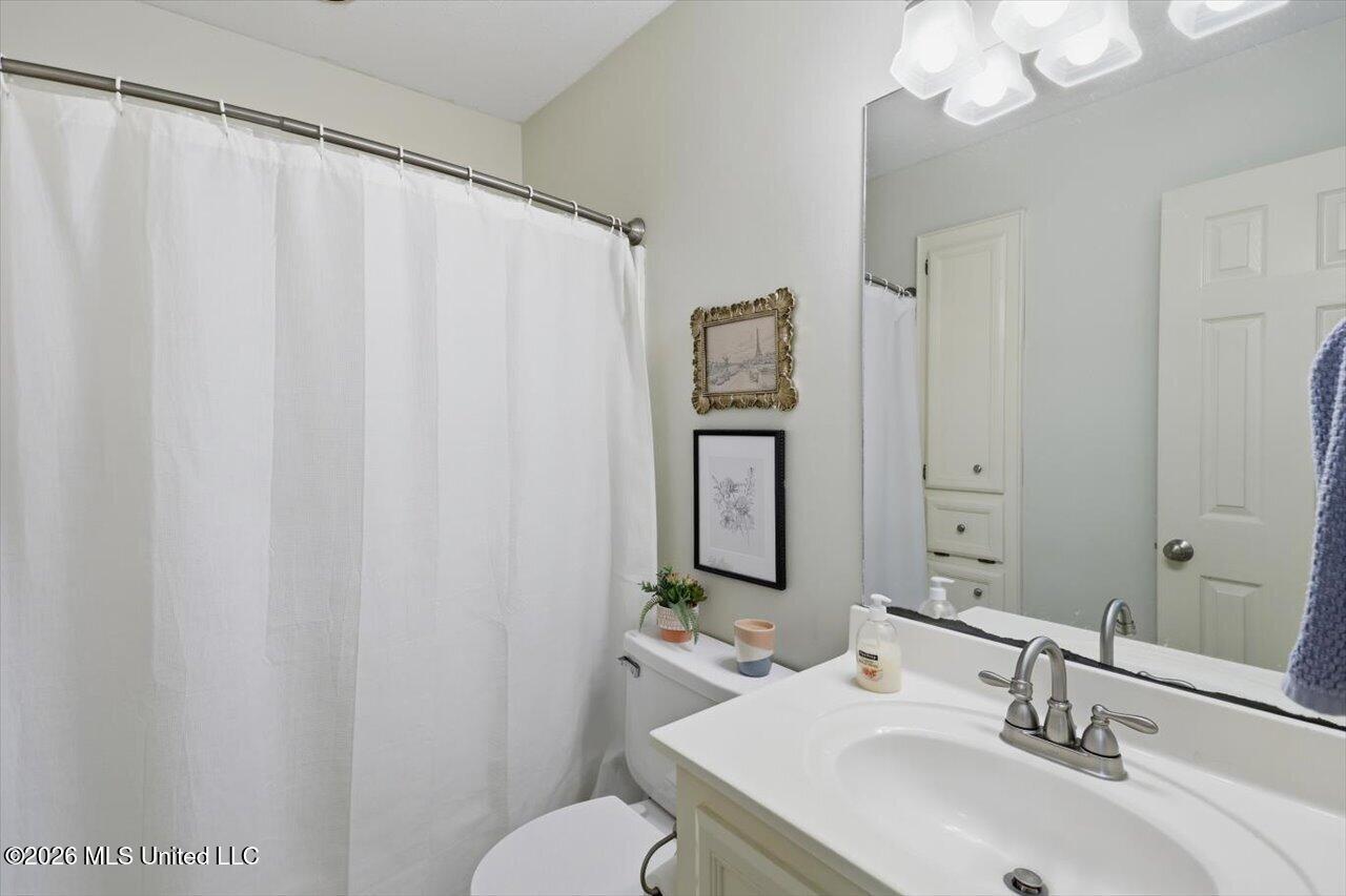 6016 Hawthorne Hill Road Property Photo 22