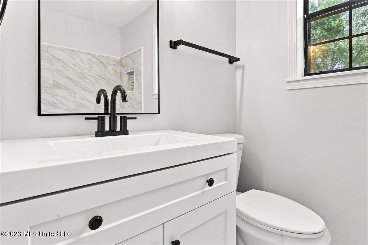 9105 Center Hill Road Property Photo 27