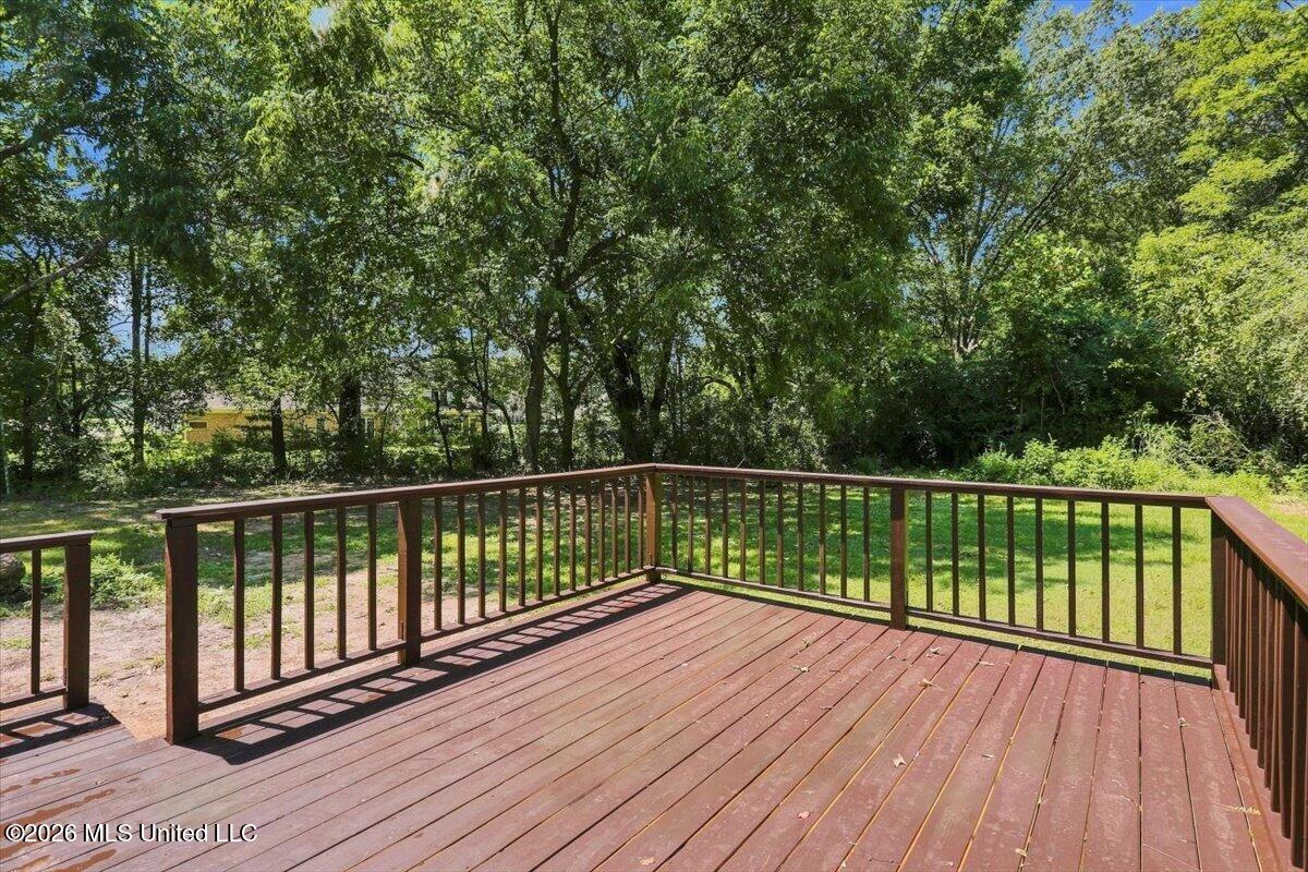 9105 Center Hill Road Property Photo 36