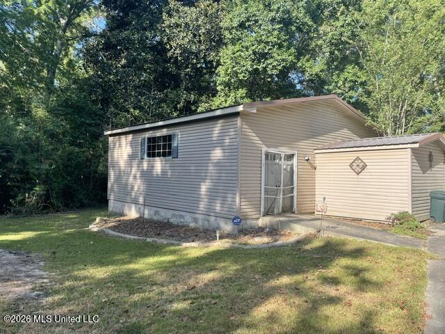 701 Memory Lane Property Photo 2