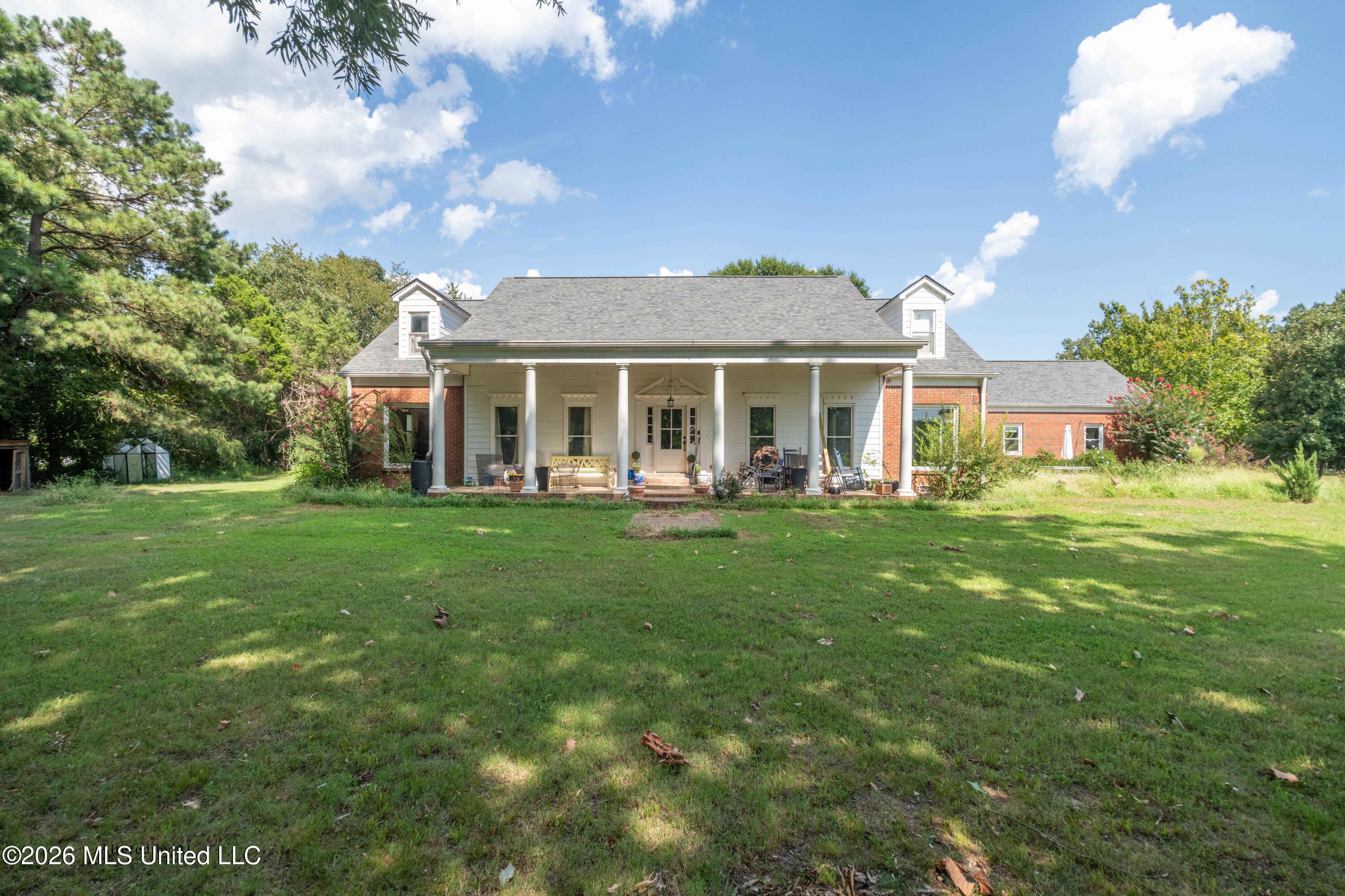 147 Singing Trees Road Property Photo 2