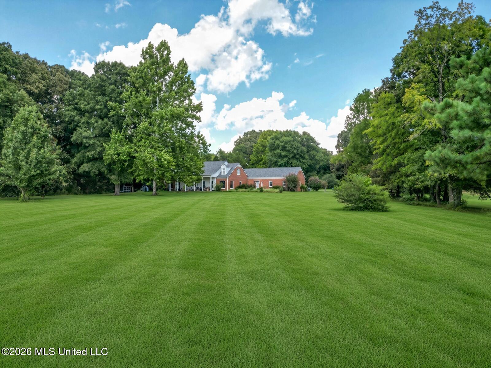 147 Singing Trees Road Property Photo 8