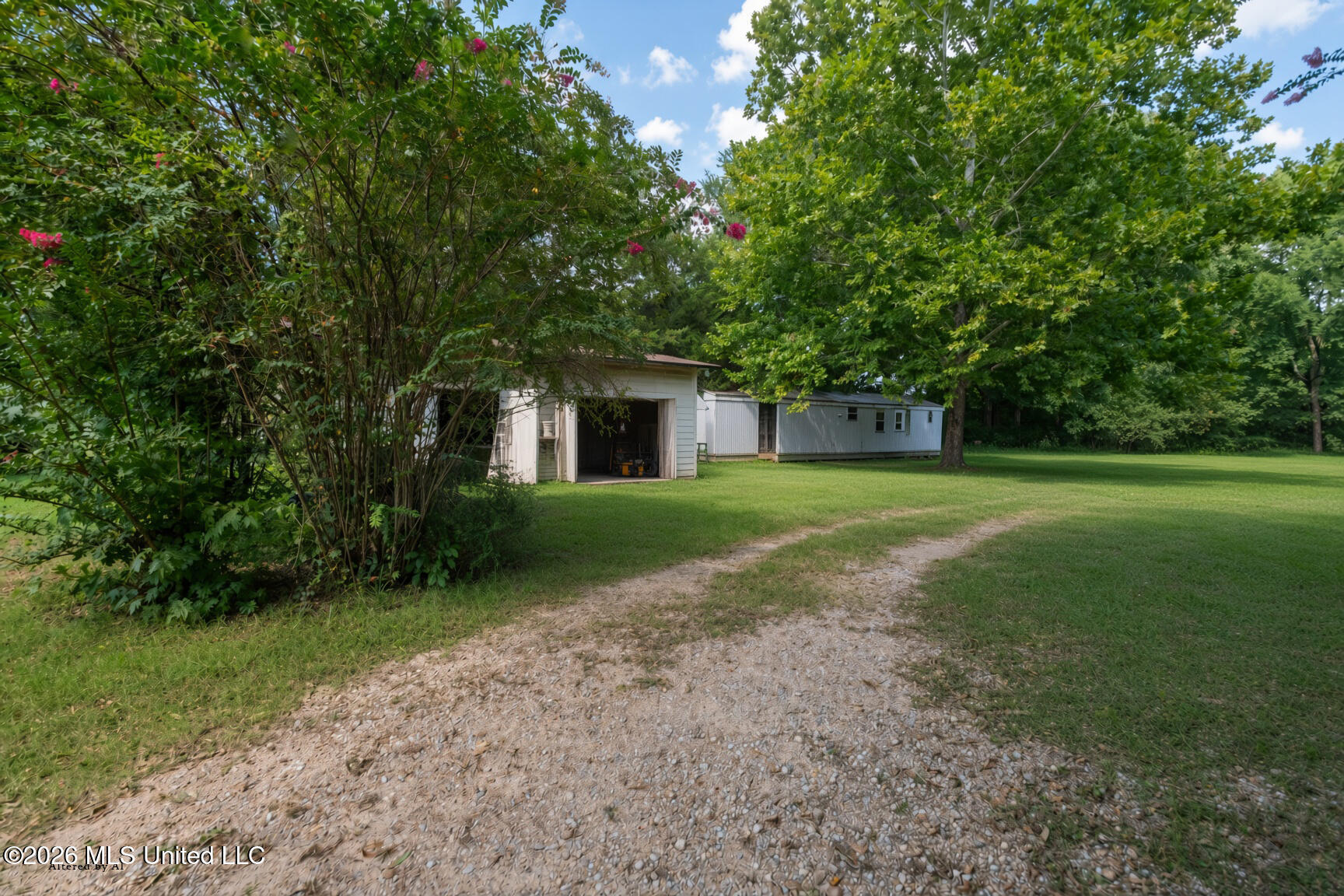 147 Singing Trees Road Property Photo 11